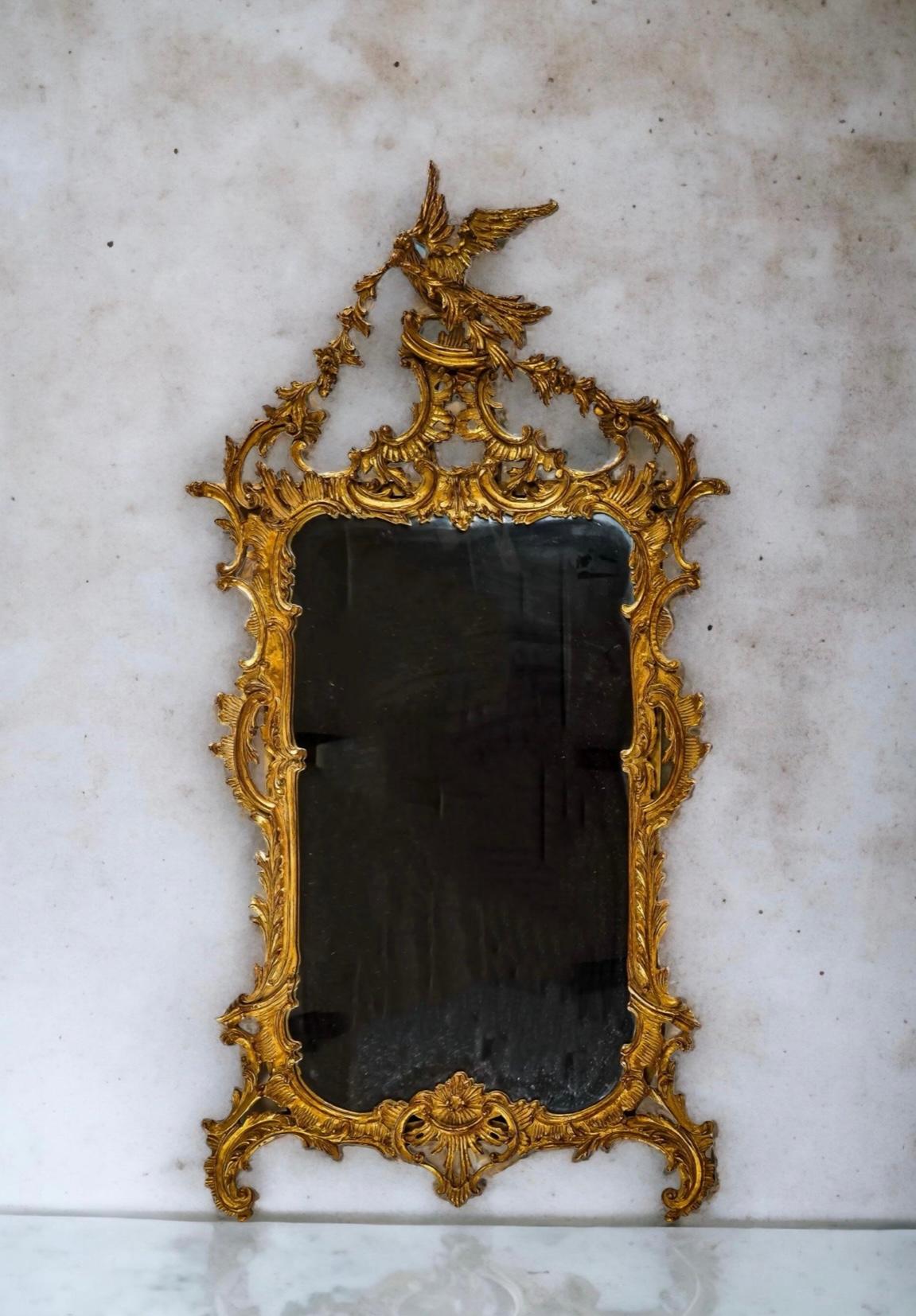 Italian Carved Giltwood Chinese Chippendale Style Mirror By Carver’s Guild For Sale 1