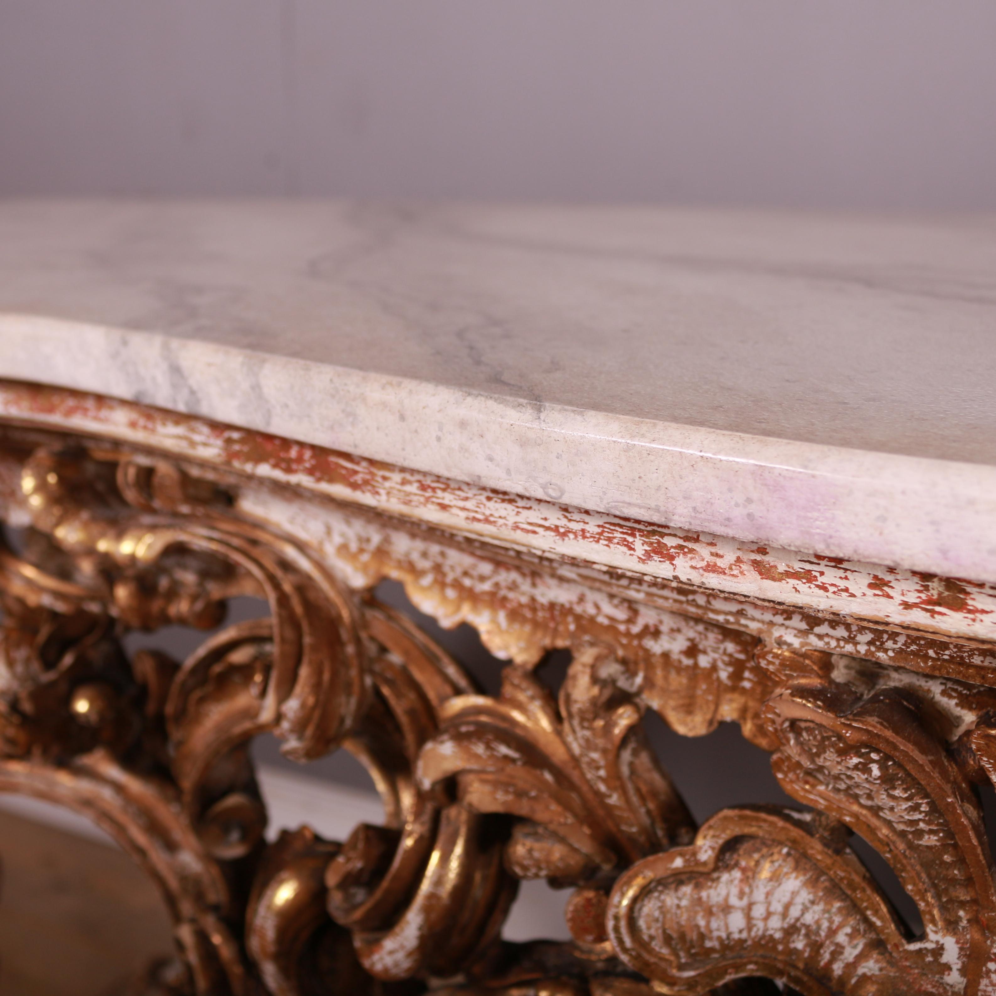 Italian Carved Giltwood Console Table 6
