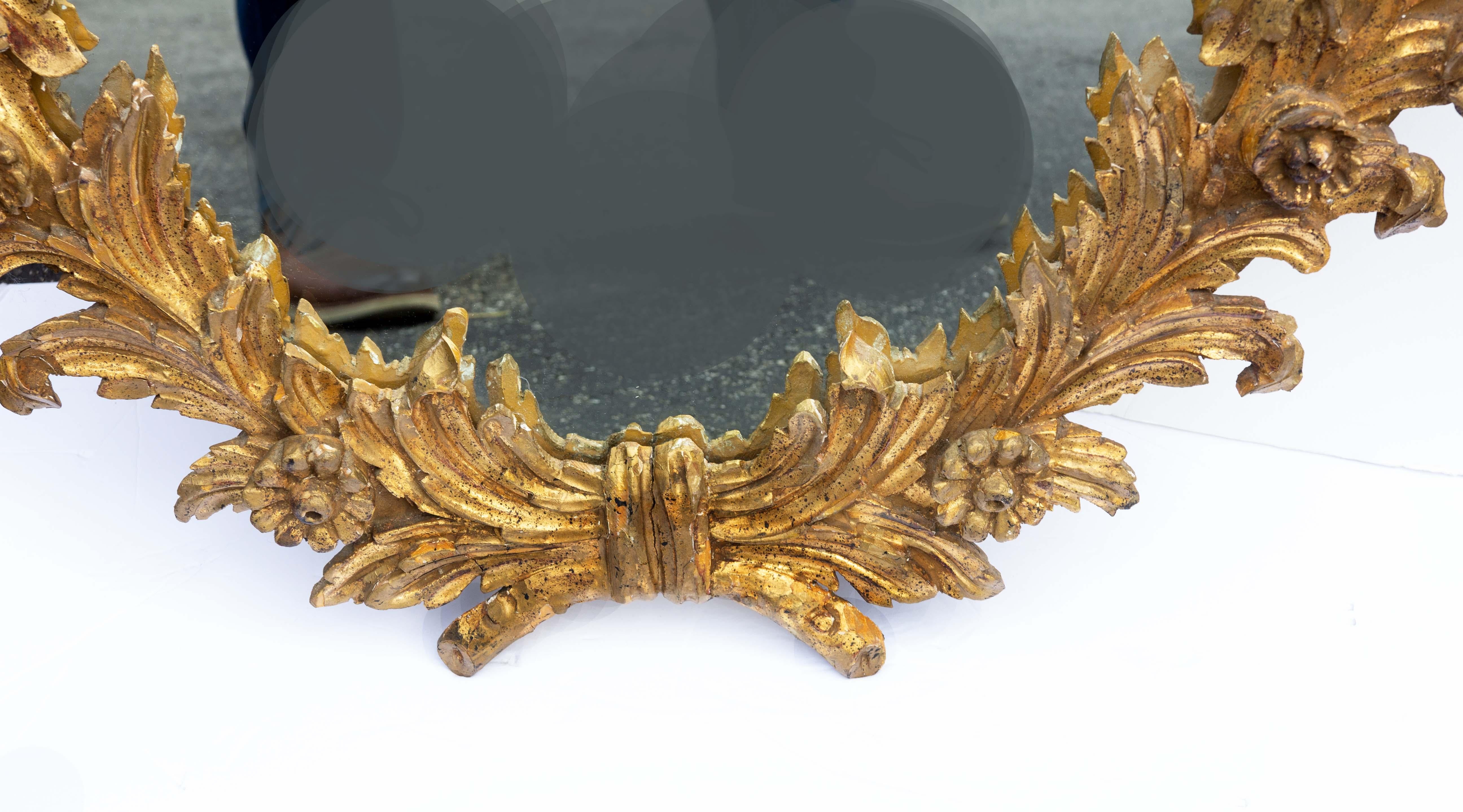 20th Century Italian Carved Giltwood Wall or Console Mirror by Florentia Midcentury For Sale