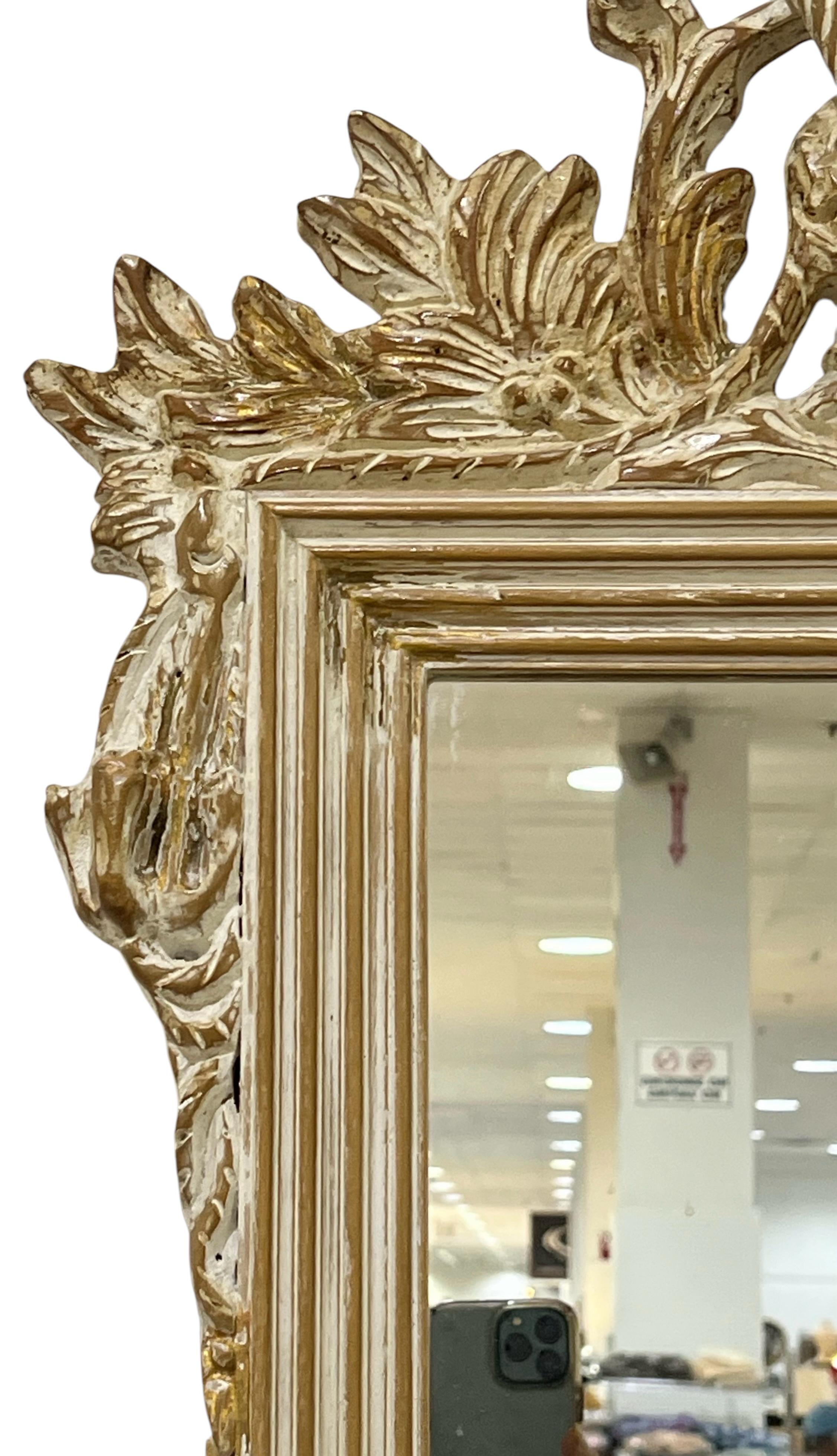 Italian Carved Giltwood & Whitewashed French Empire Style Balloon Wall Mirror In Good Condition For Sale In Kennesaw, GA