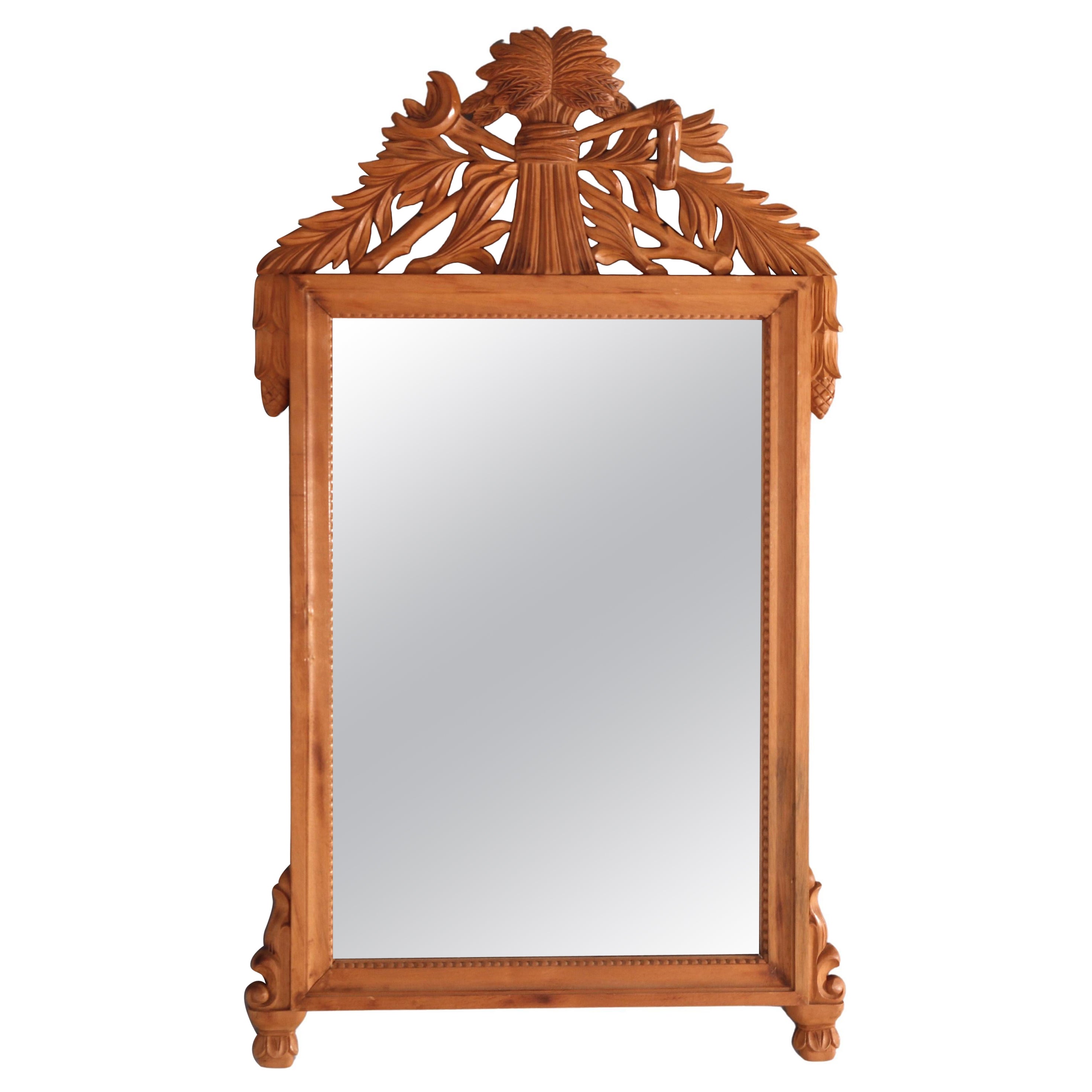 Miroir mural italien en bois dur sculpté 20ème siècle en vente