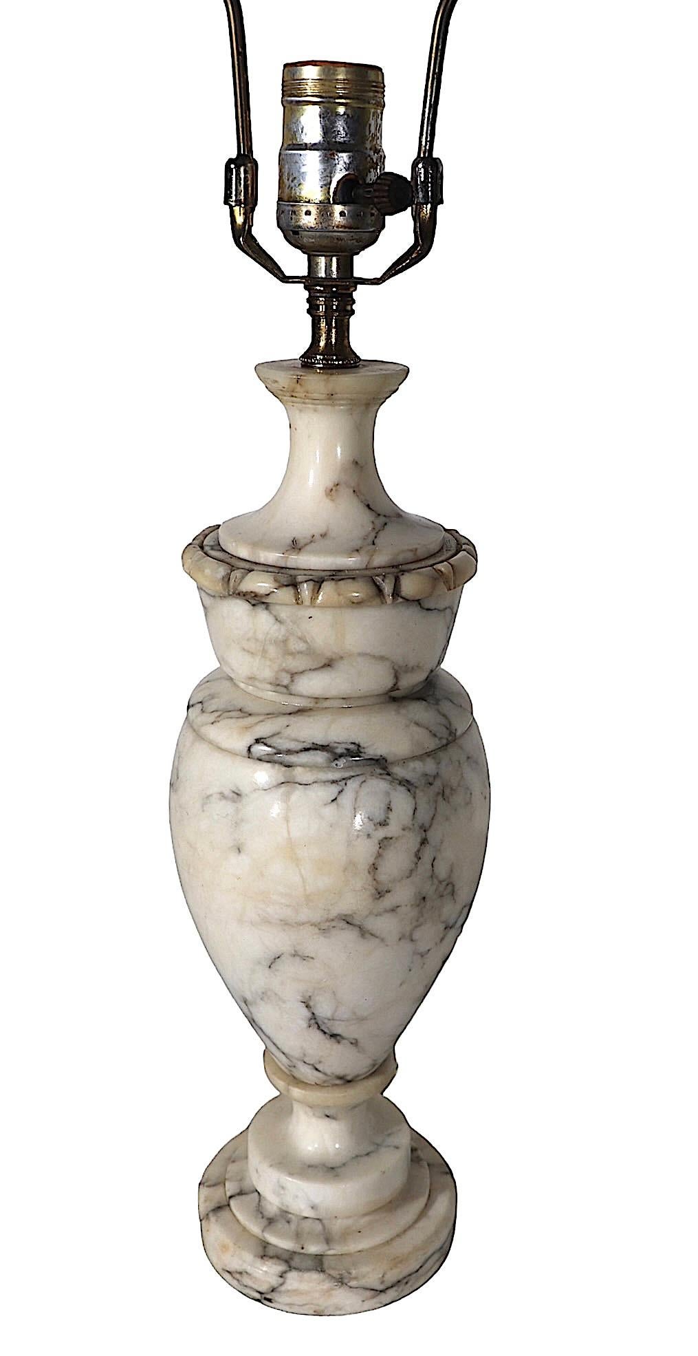 Italian Carved Marble Alabaster Classical Style Table Lamp  For Sale 8