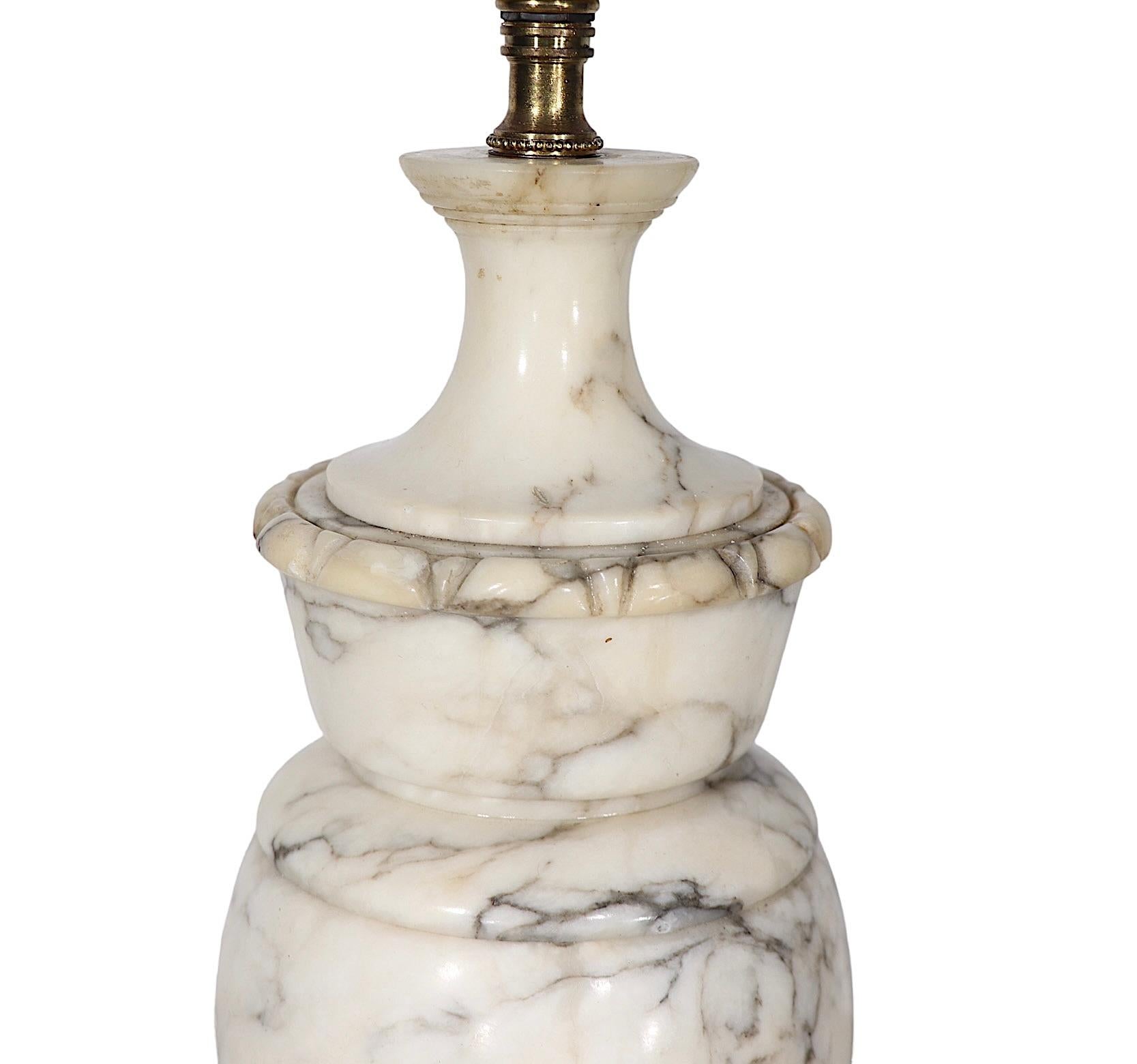 Italian Carved Marble Alabaster Classical Style Table Lamp  For Sale 3