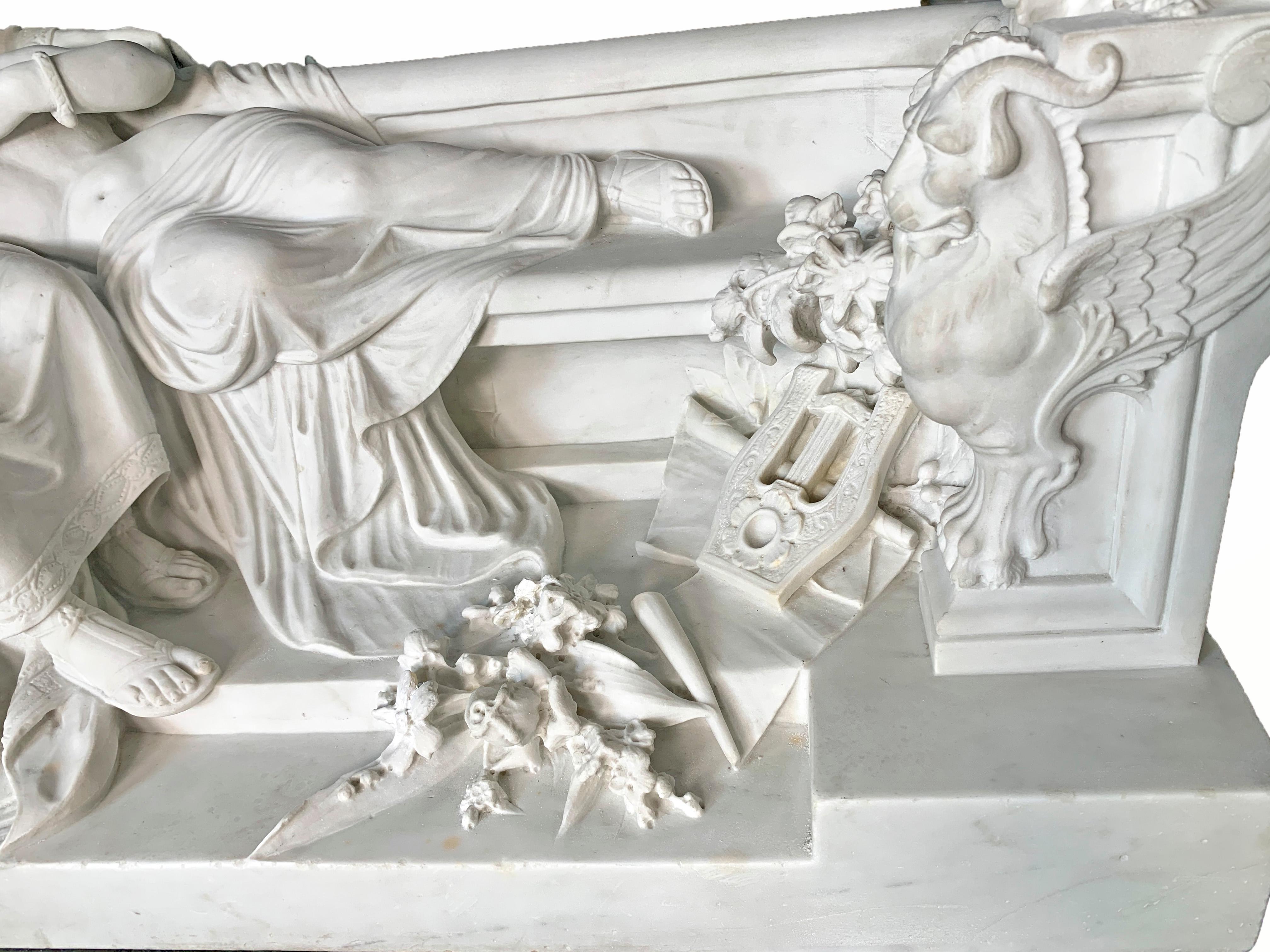 Italian Carved Marble Group of a Roman Caesar and  His Lover by Battelli In Good Condition For Sale In Los Angeles, CA