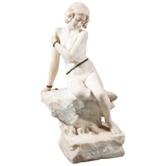 Femme nue italienne sculptée en marbre et ornée de bijoux:: 19ème siècle