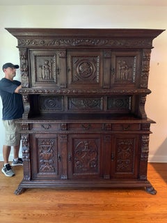 Italian Carved Renaissance Walnut Buffet, Late 19th Century