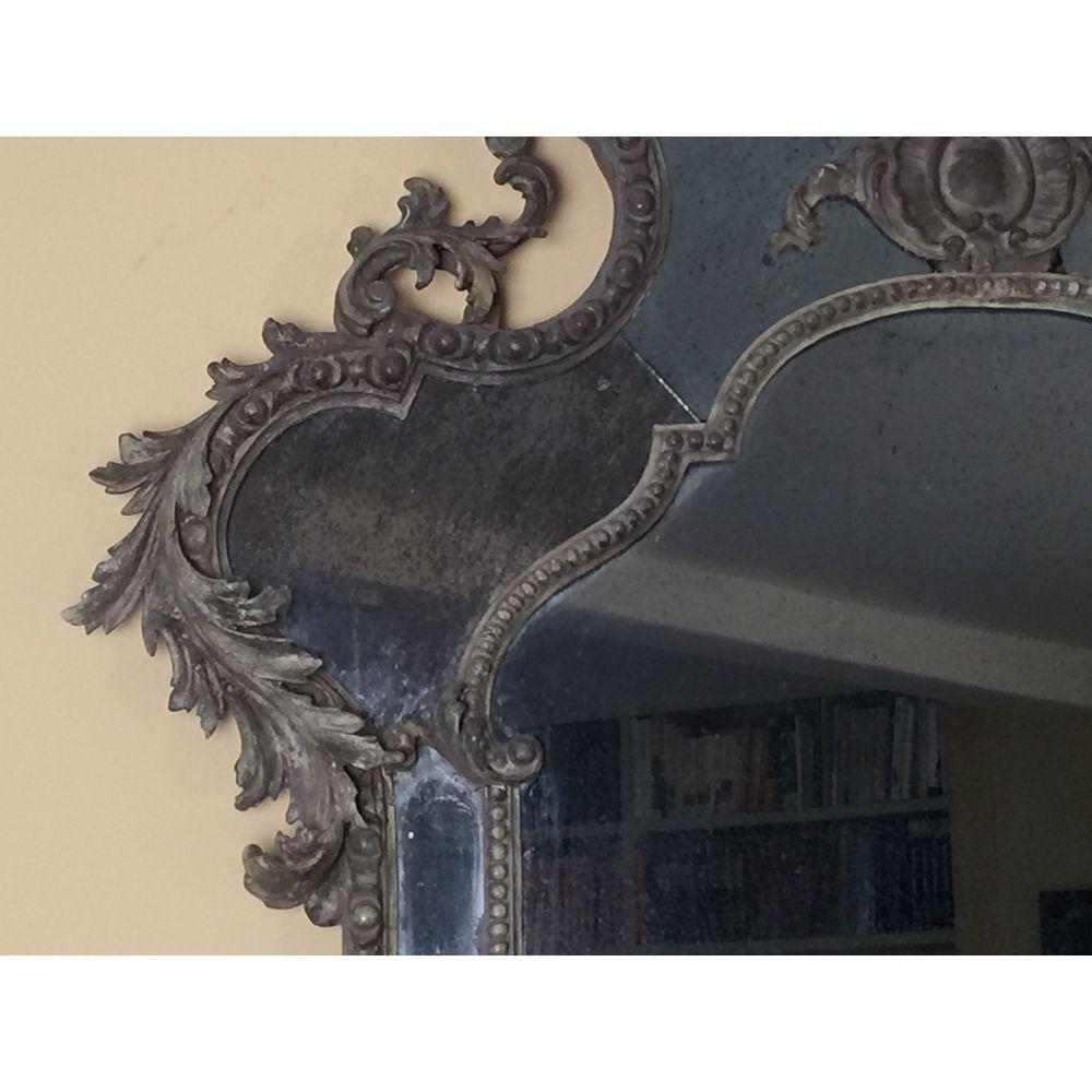 Italian Carved Rococo Mirror In Good Condition In Lymington, GB