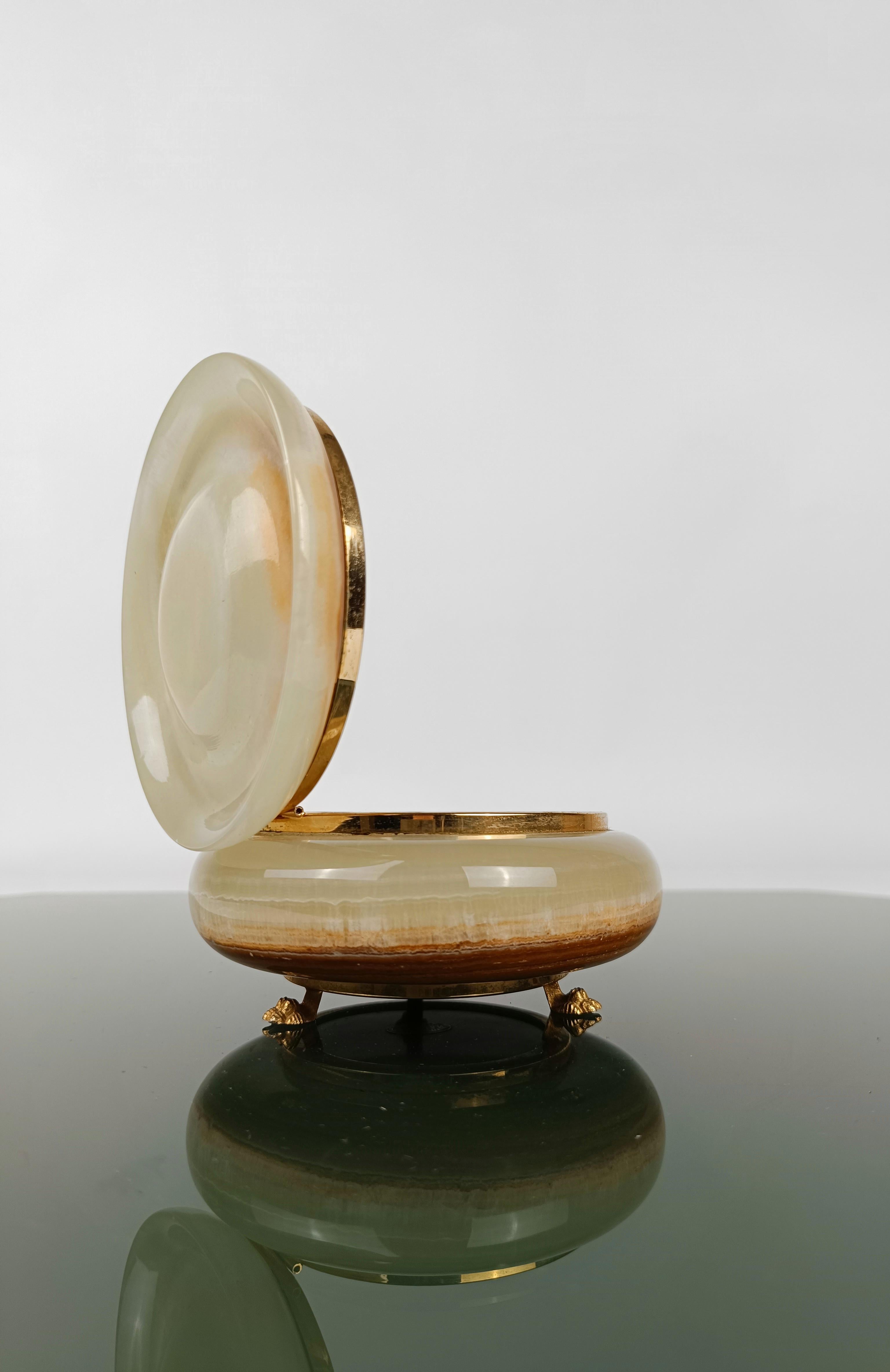 Italian Carved Round Green Onyx Marble Box with Gilded Lionfeet, 1950s For Sale 7