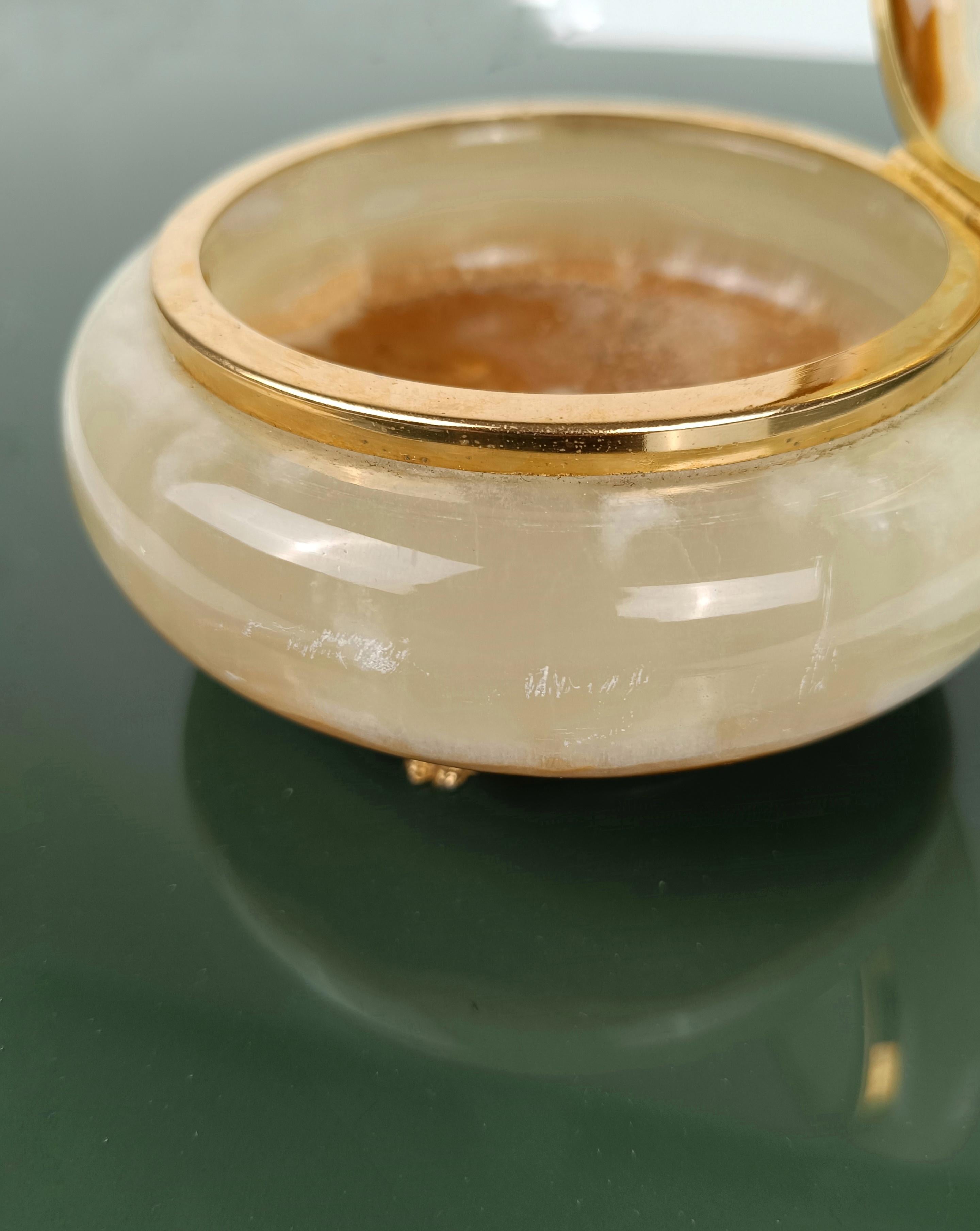 Italian Carved Round Green Onyx Marble Box with Gilded Lionfeet, 1950s For Sale 12