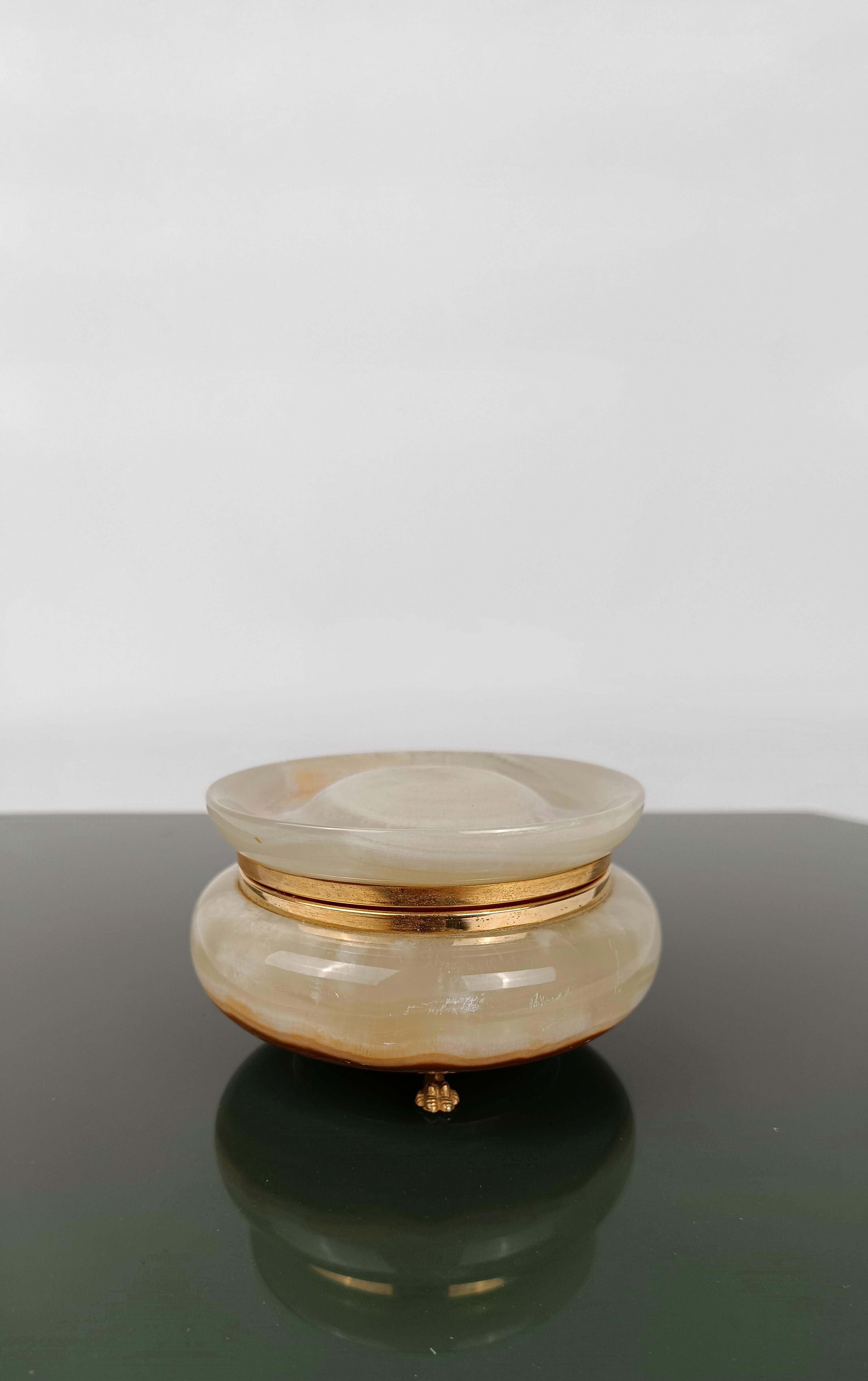 Italian Carved Round Green Onyx Marble Box with Gilded Lionfeet, 1950s For Sale 3