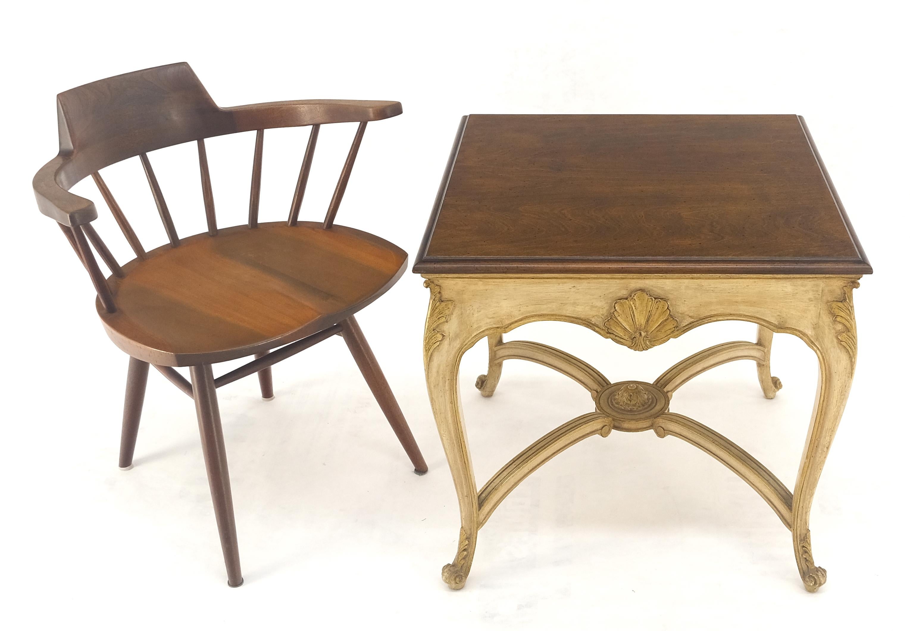 Italian Carved Scallops Decorated 25