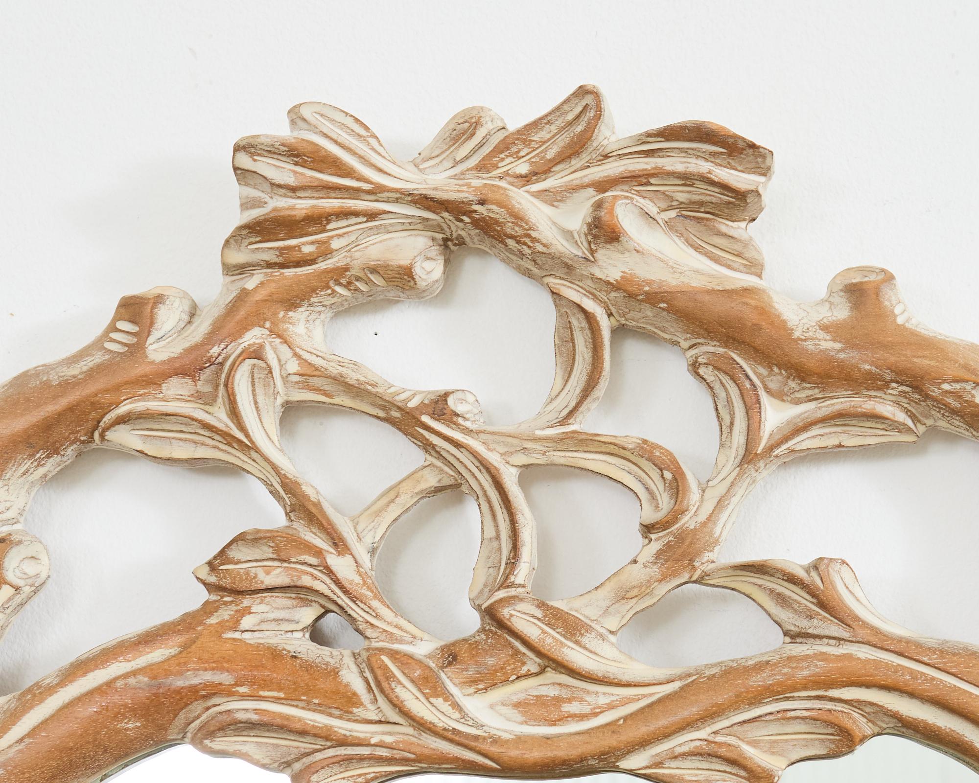 Espejo de Pared Italiano Tallado Ramita Faux Bois en venta 4