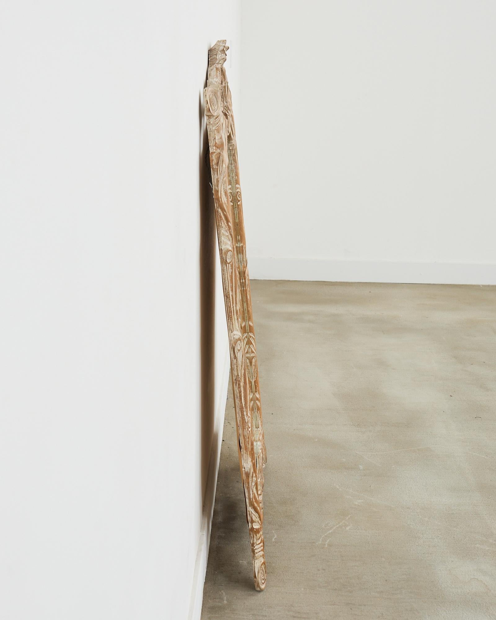 Espejo de Pared Italiano Tallado Ramita Faux Bois en venta 8