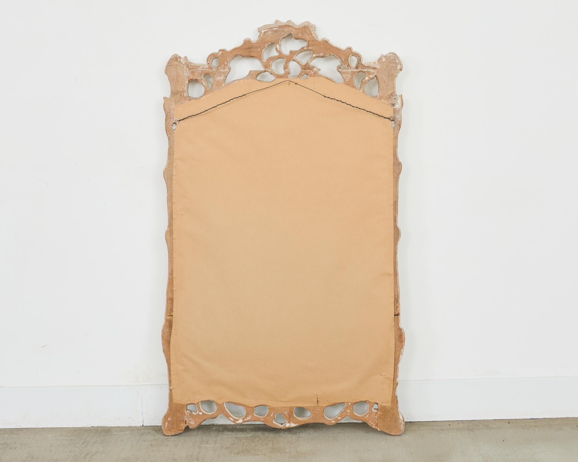 Espejo de Pared Italiano Tallado Ramita Faux Bois en venta 10