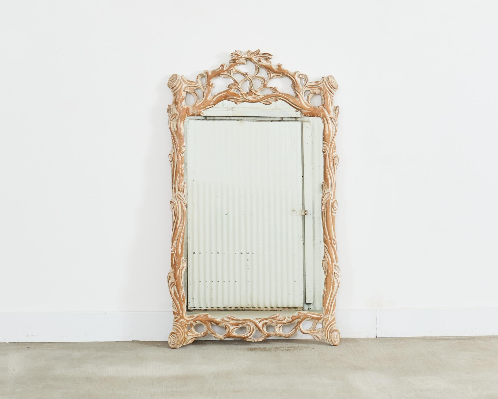 Espejo de Pared Italiano Tallado Ramita Faux Bois Hecho a mano en venta