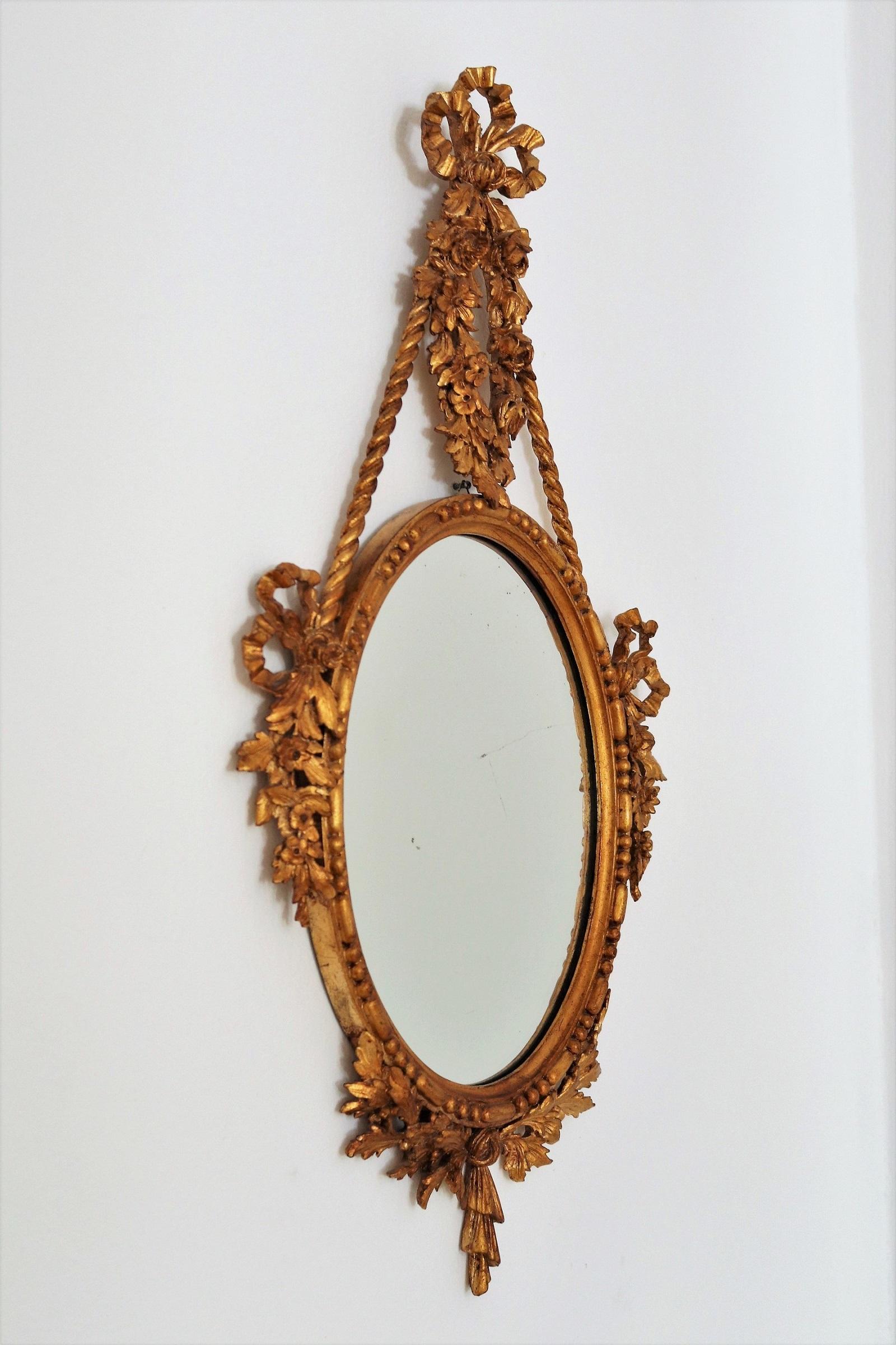 Italian Midcentury Carved Wall Mirror with Gilt Wooden Frame, 1950s 4