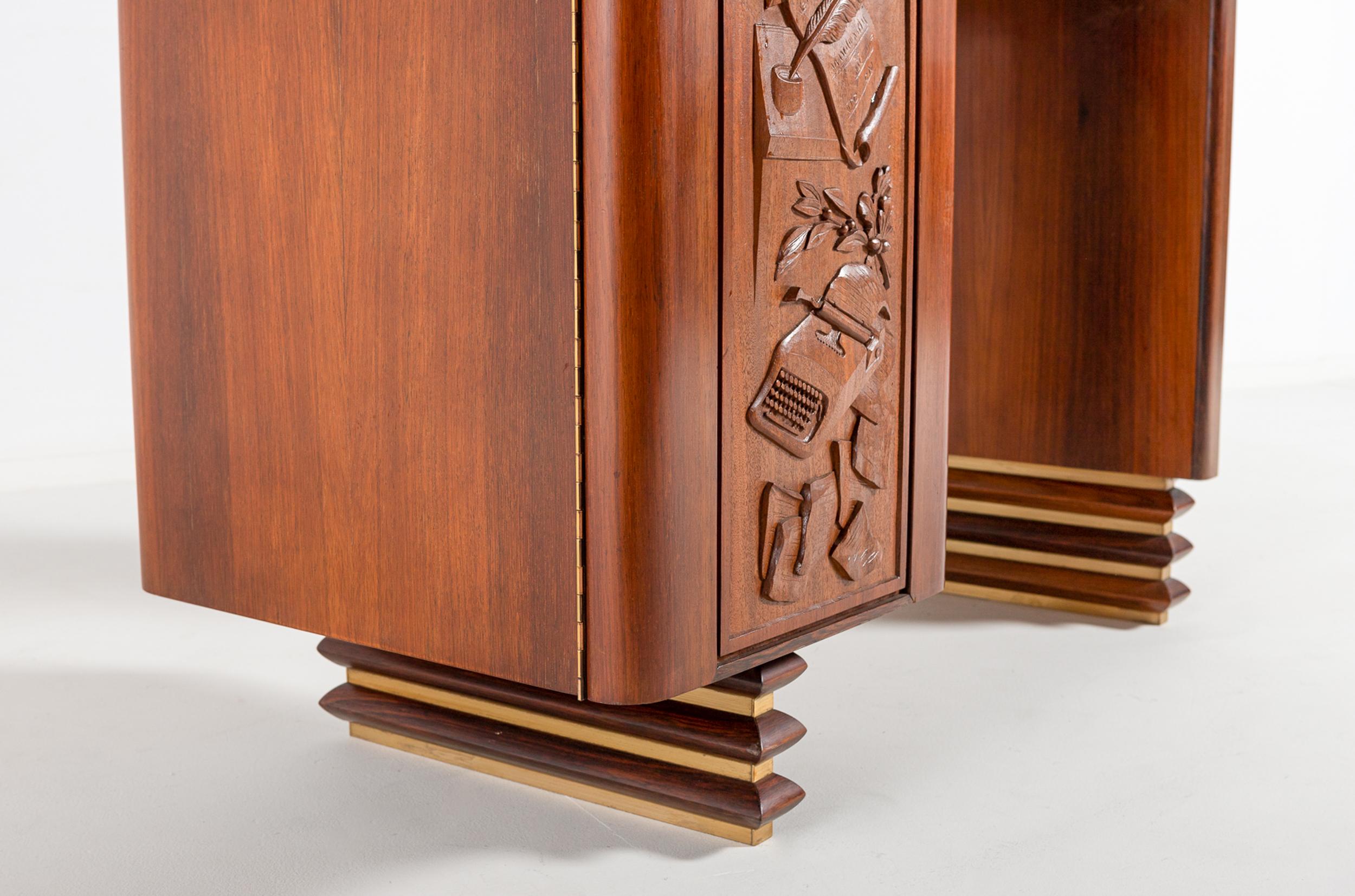 Mid-20th Century Italian Carved Walnut and Rosewood Desk with Matching Chair, 1960 For Sale