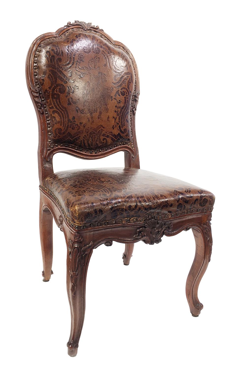 Rococo Italian Carved Walnut Chairs with Leather Covers, Milan, circa 1750 For Sale