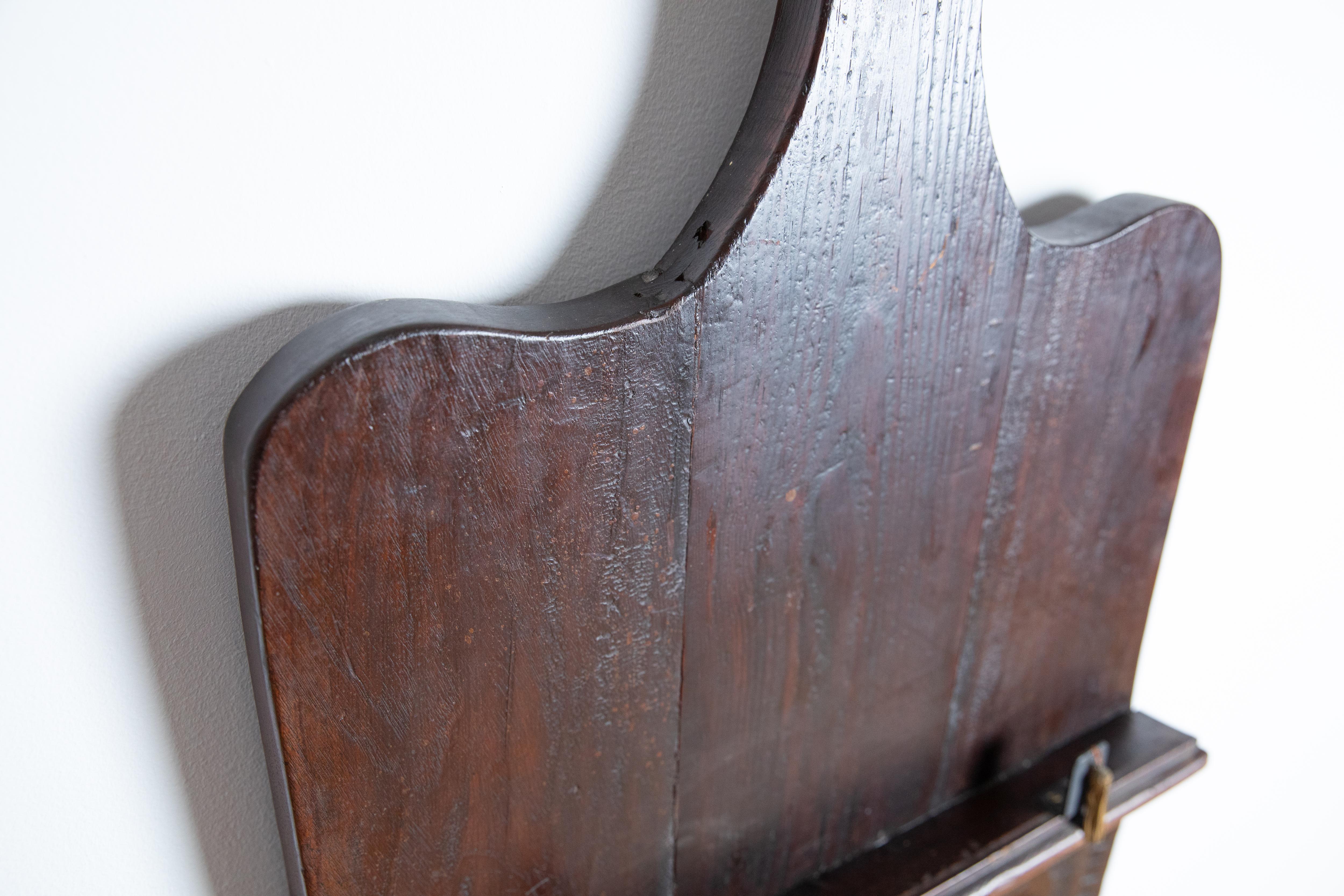 Hand-Carved Italian Carved Walnut Wall Easel or Leggio, early 19th century For Sale