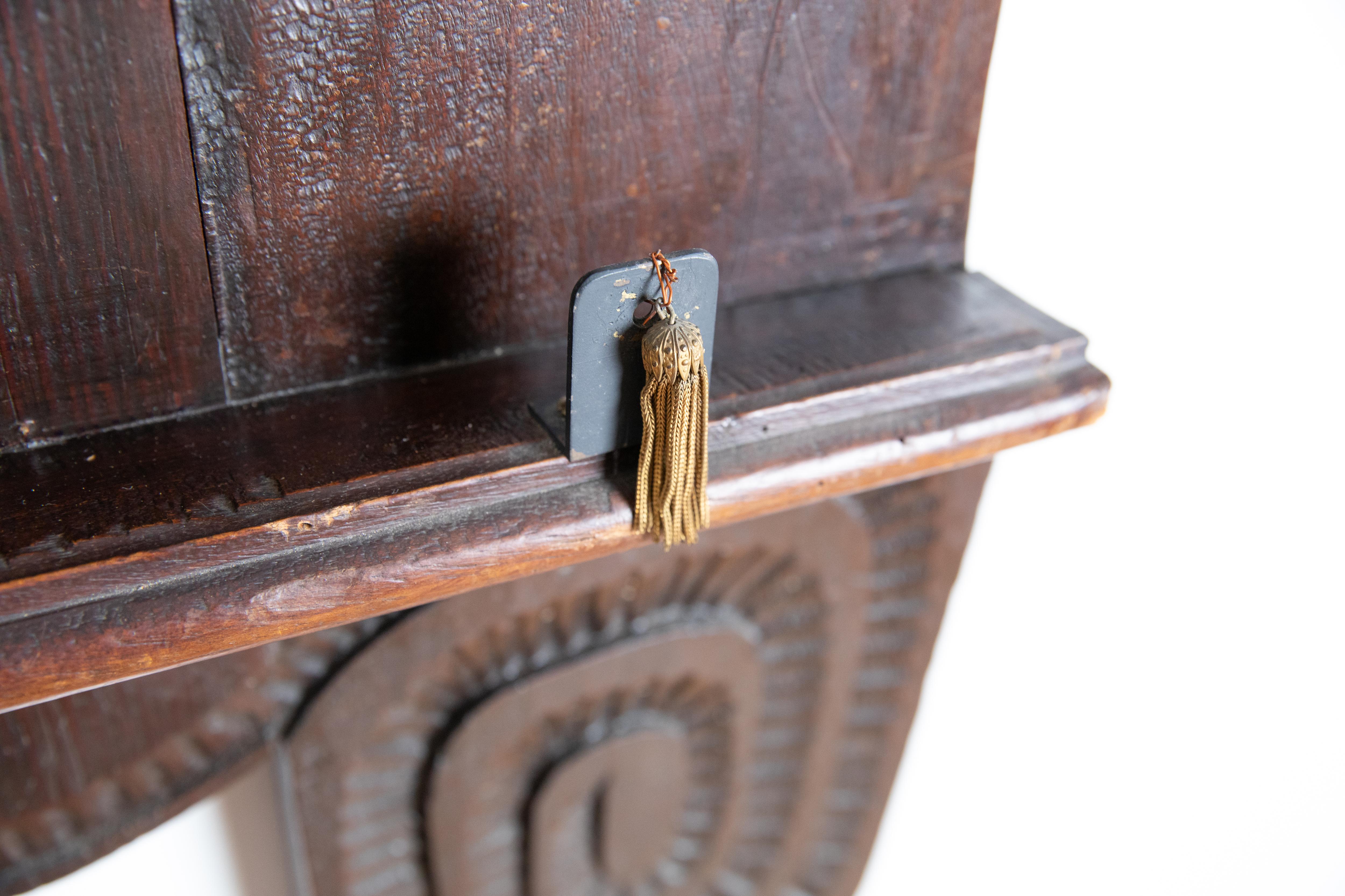 Late 19th Century Italian Carved Walnut Wall Easel or Leggio, early 19th century For Sale