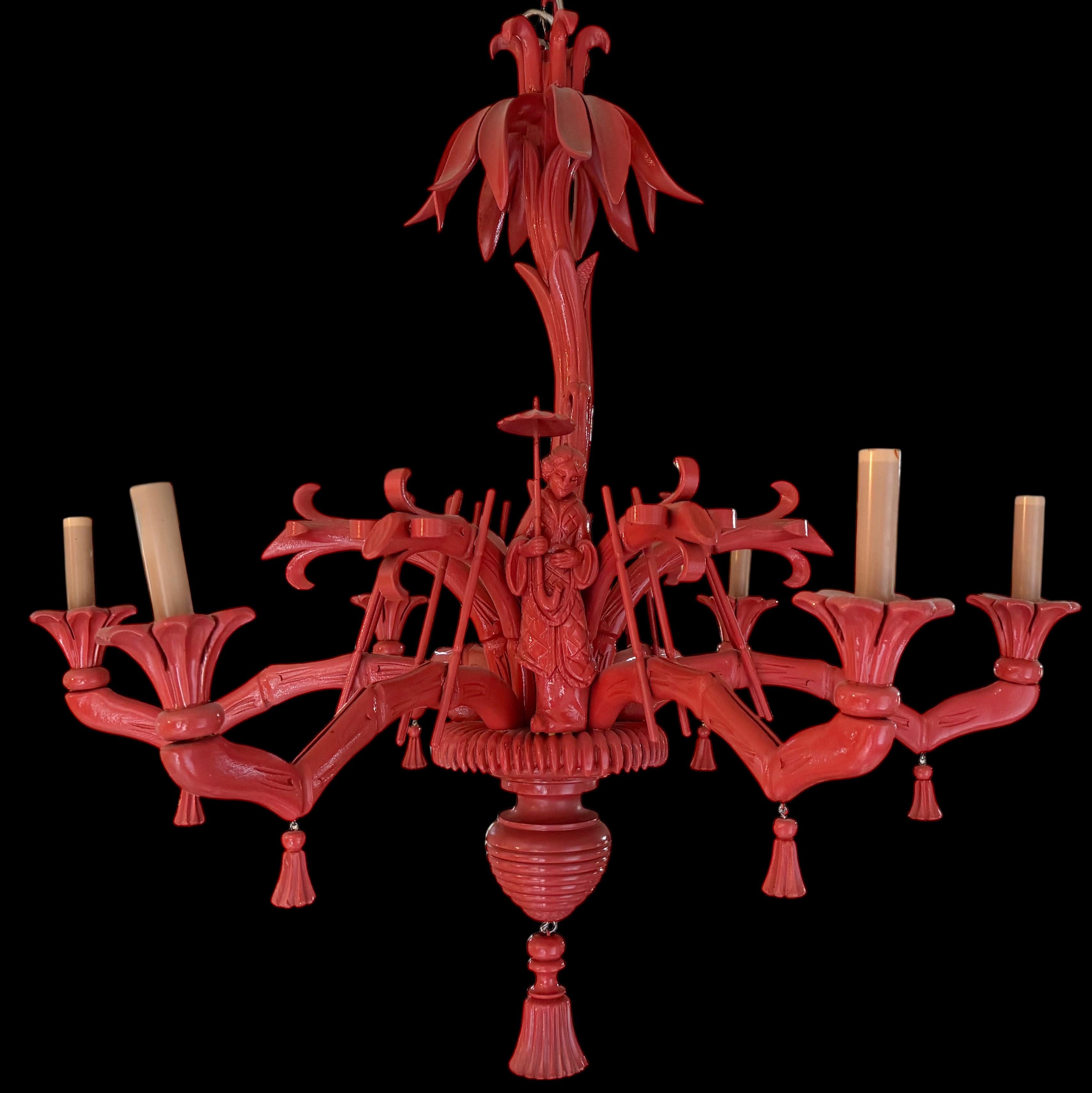 Araña italiana de madera tallada Chinoiserie Faux Bamboo & Palm Frond - 6 brazos en Bueno Estado en Kennesaw, GA