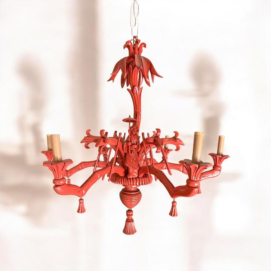 XX secolo Lampadario a 6 bracci in legno intagliato italiano in finto bambù e fronde di palma in vendita