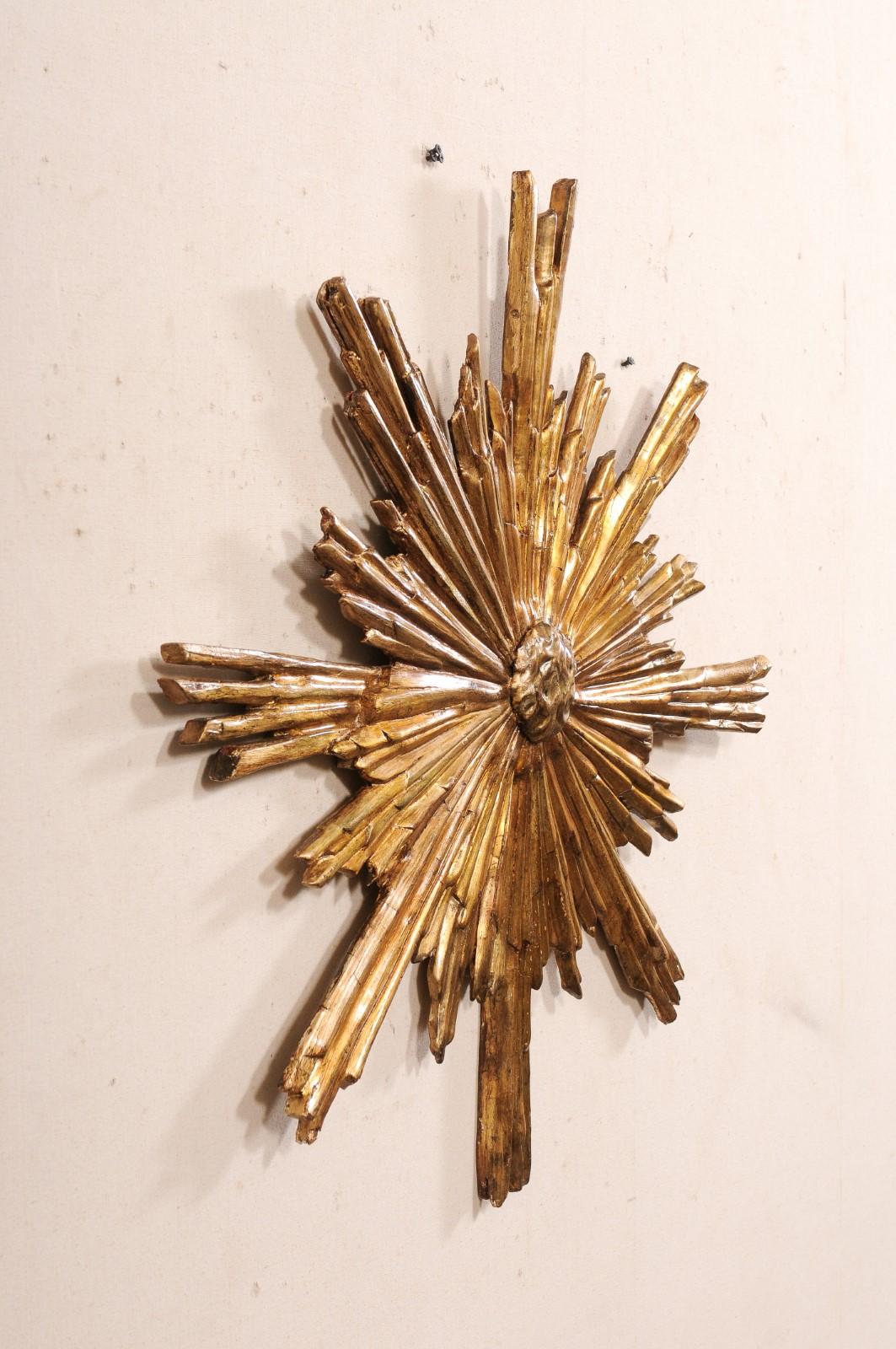 Italian Carved Wood Gold Sunburst w/Undulating Rays, 2.75 Ft. Diameter For Sale 3