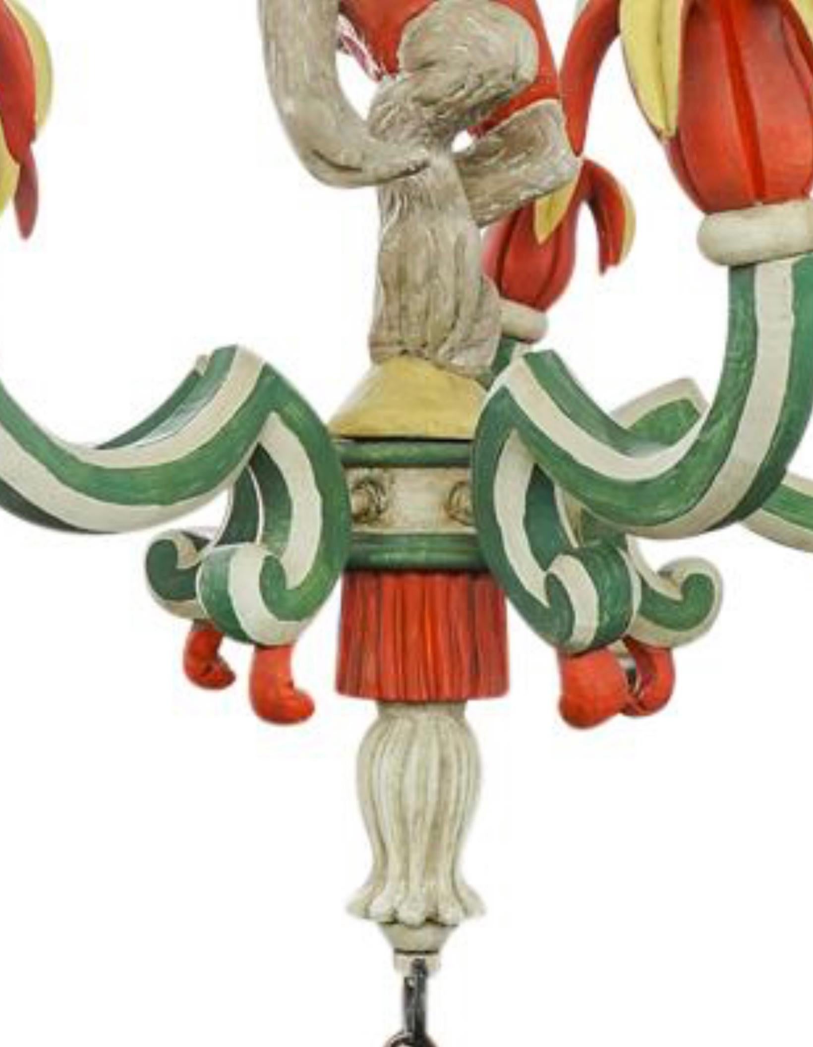 Italienisch geschnitzt Wood Painted Monkey Kronleuchter (Holz) im Angebot