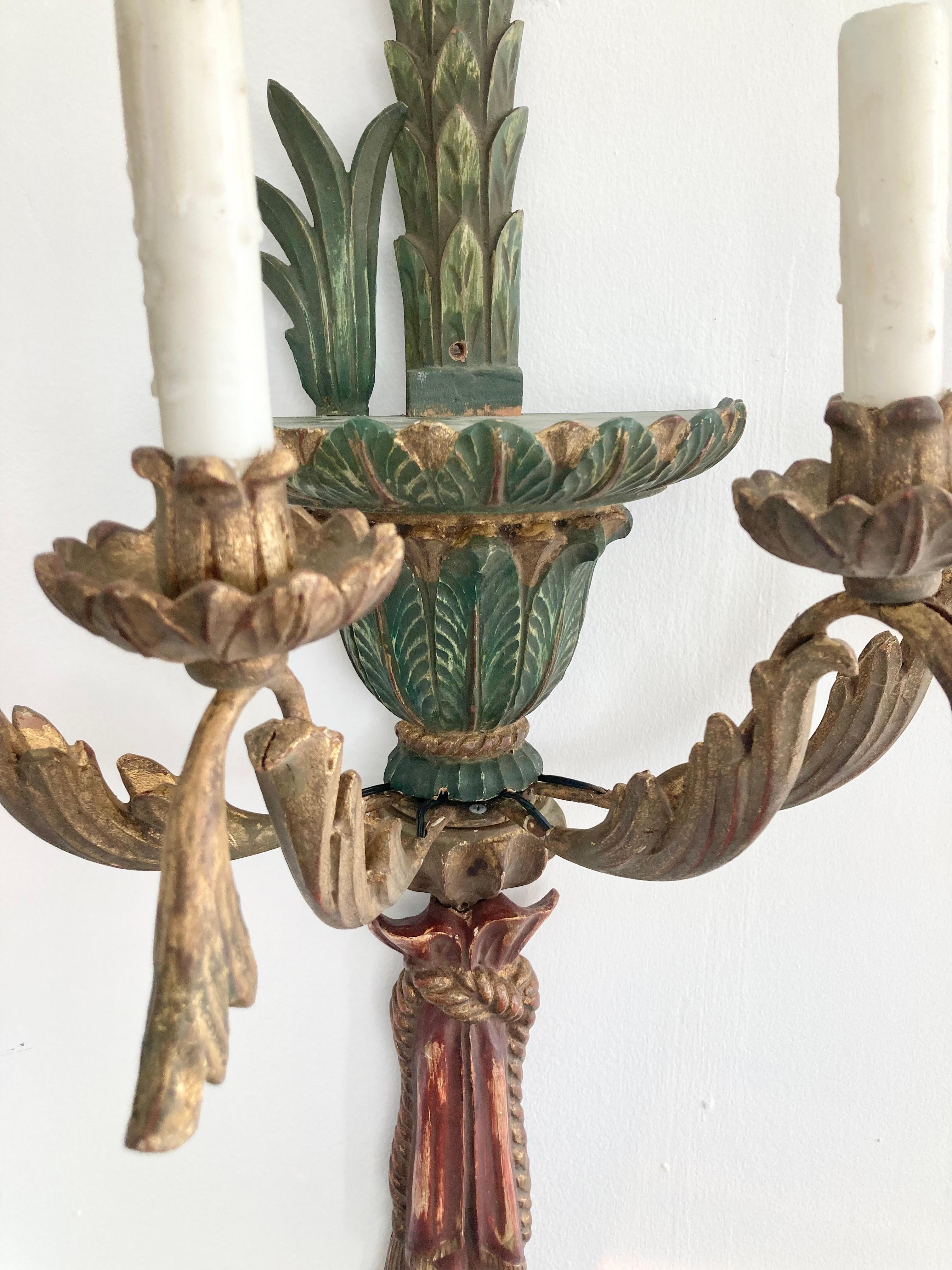 Italian Carved Wood Palm Tree Wall Sconces, a Pair In Good Condition For Sale In Los Angeles, CA