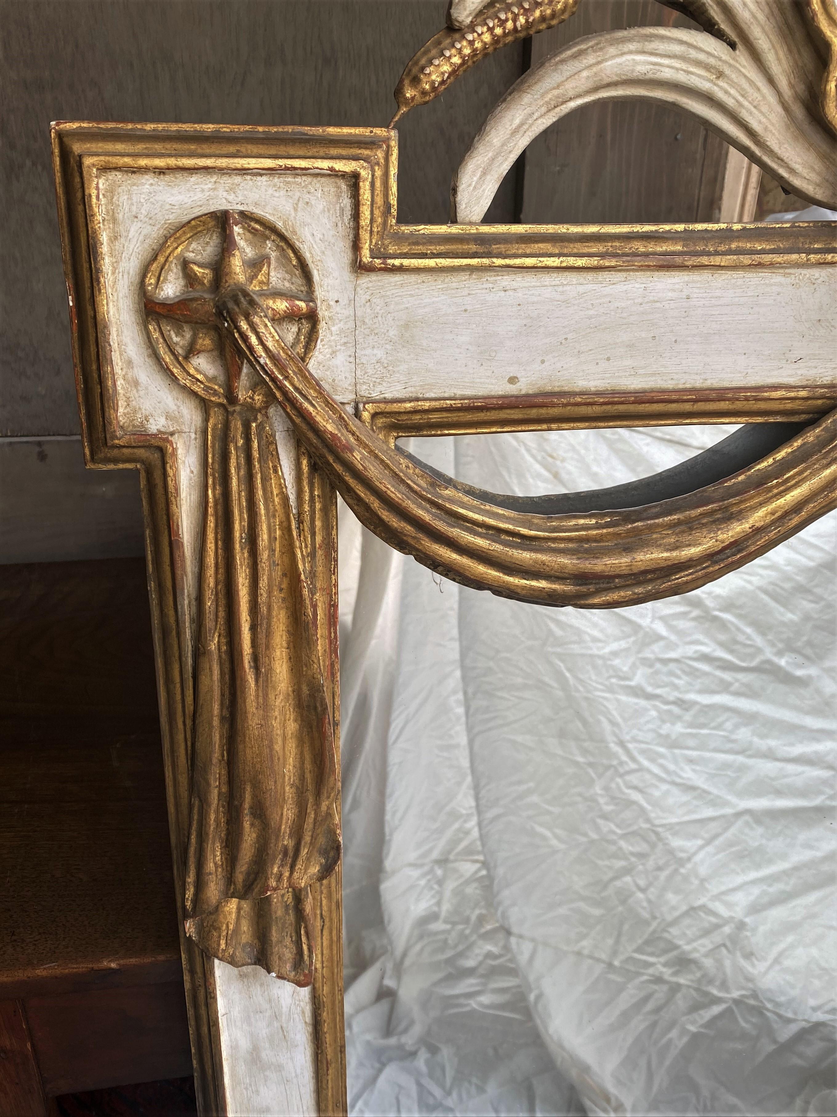 Italian Carved Wood Shell Star Wheat & Draped Fabric Large Mirror White & Gold In Good Condition For Sale In Clifton Forge, VA