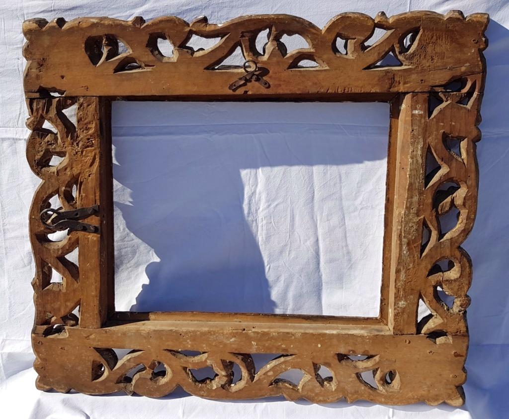 Italian Carved Wooden Frame, Italy, 17th Century, Florence Baroque Mirror For Sale 6