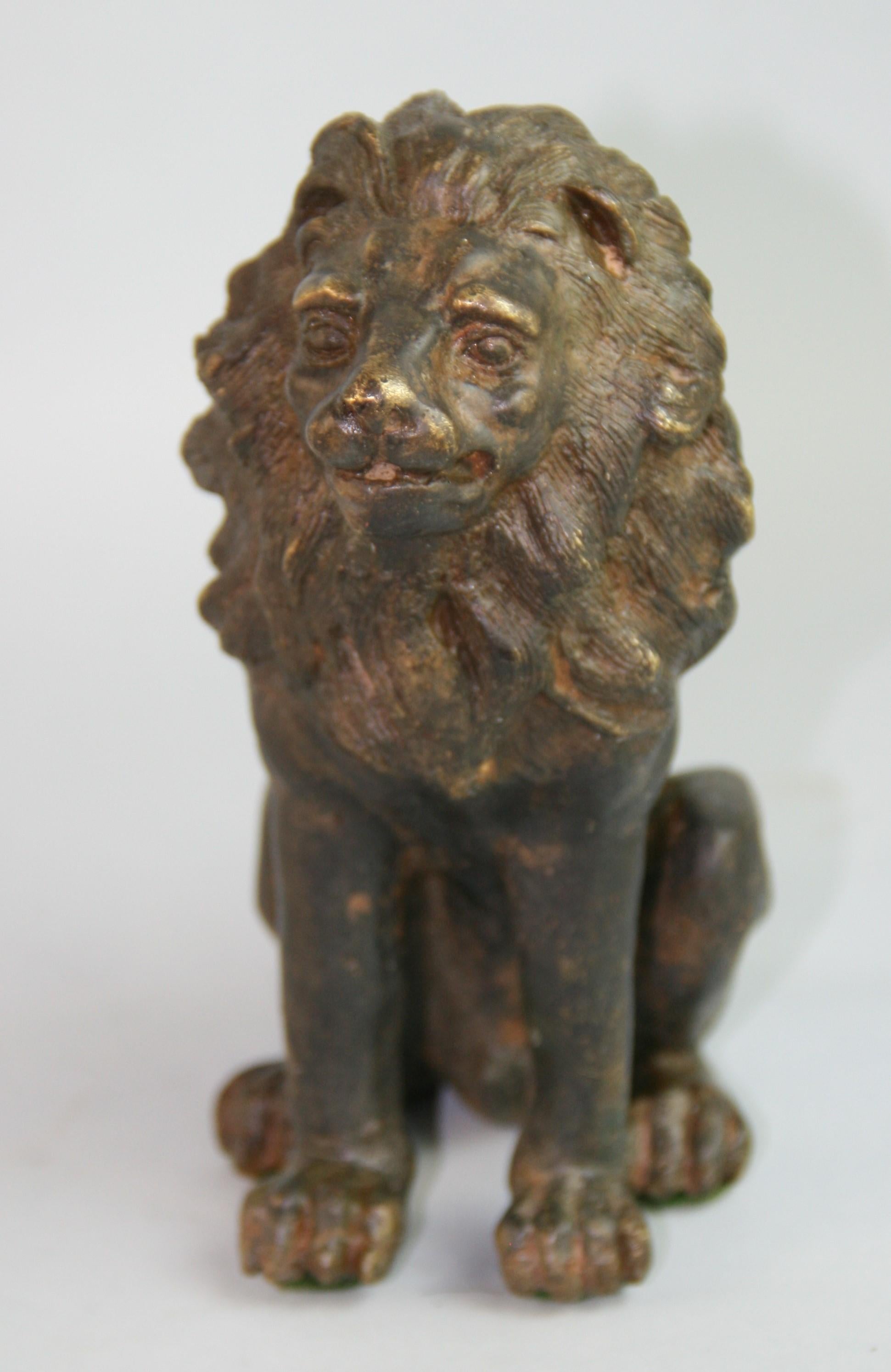 Italian Cast Bronze of a Male Lion In Good Condition For Sale In Douglas Manor, NY