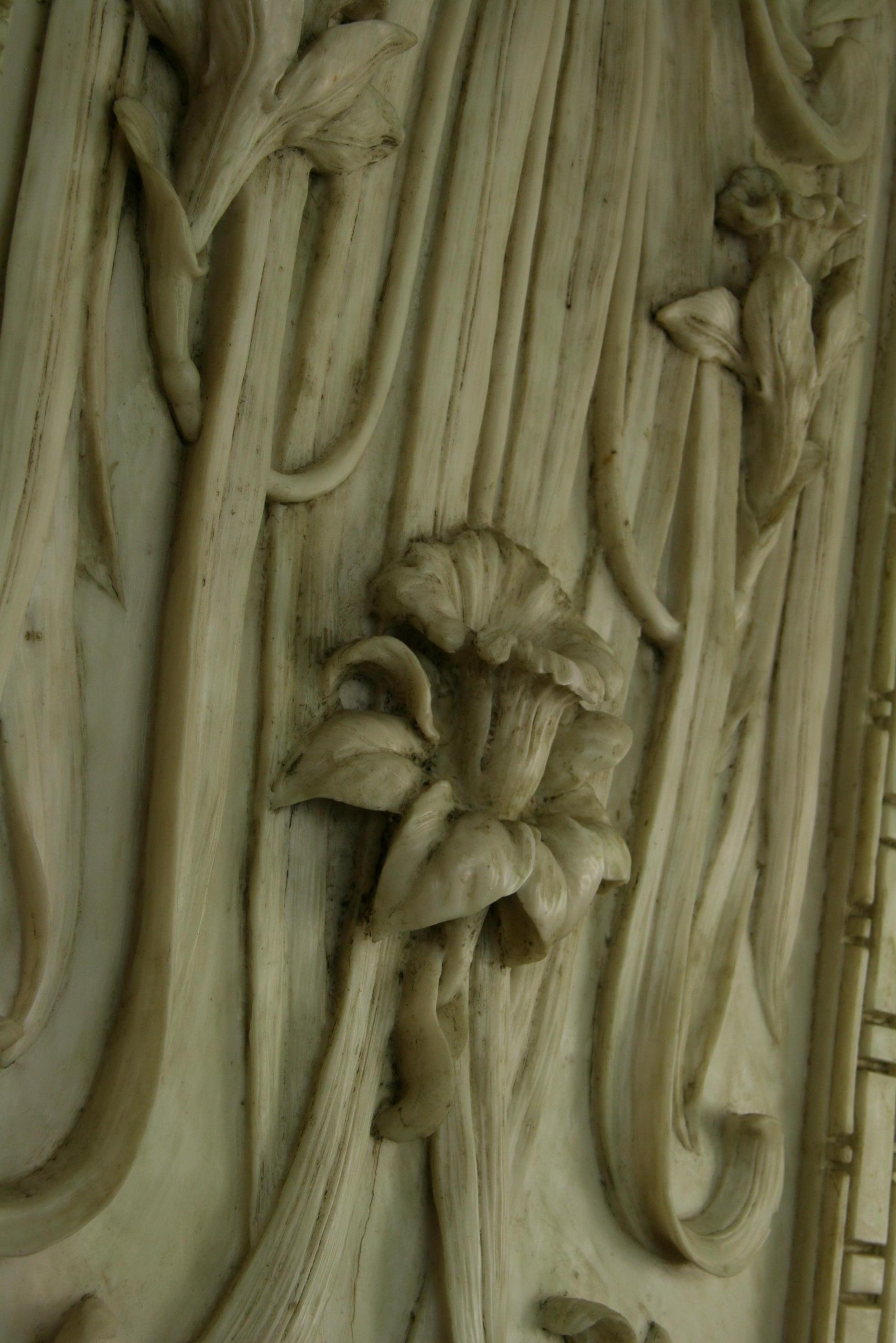Italian Cast Resin Stone Daffodil Architectural Panel(2 panels Available) 6