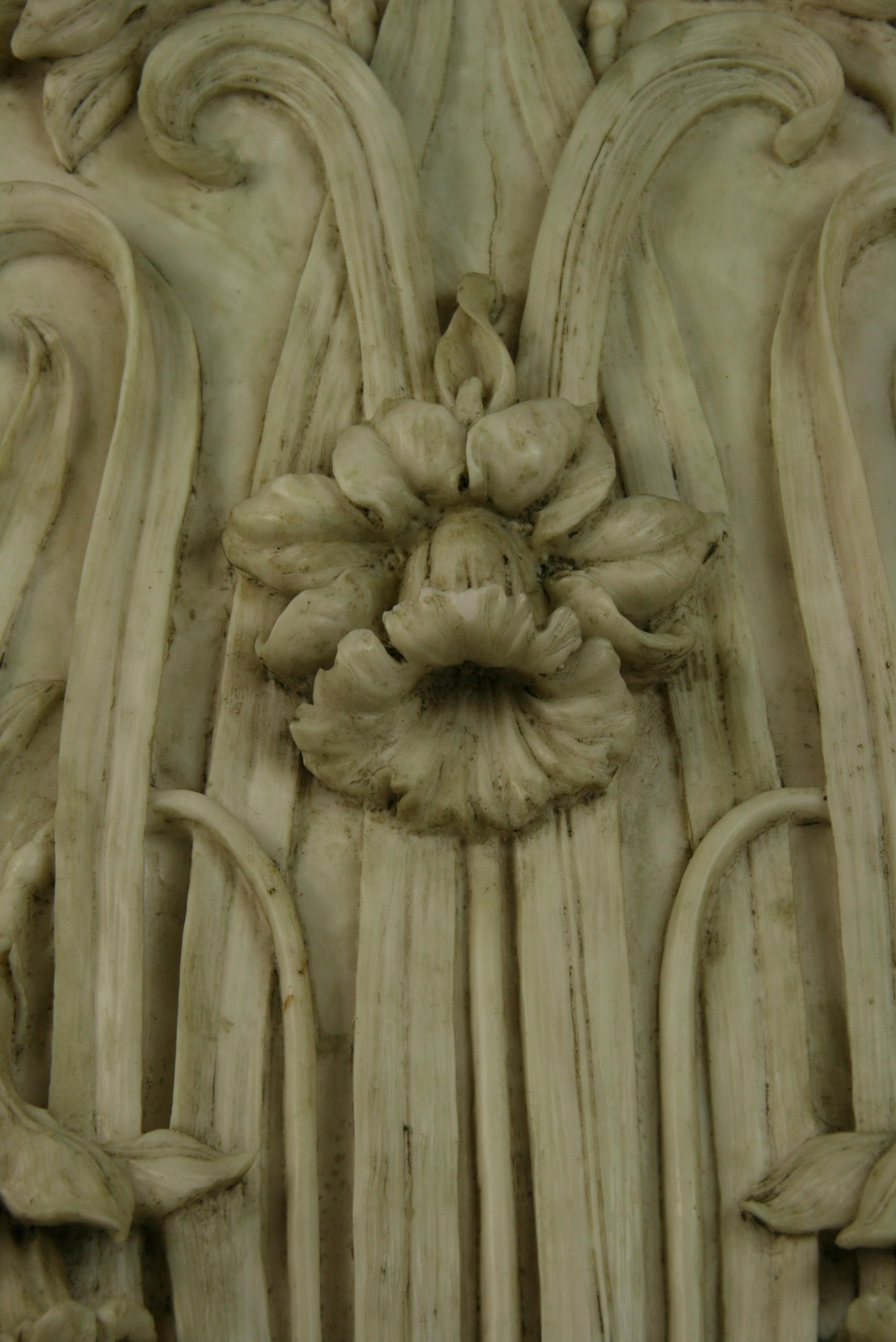 Italian Cast Resin Stone Daffodil Architectural Panel(2 panels Available) 10