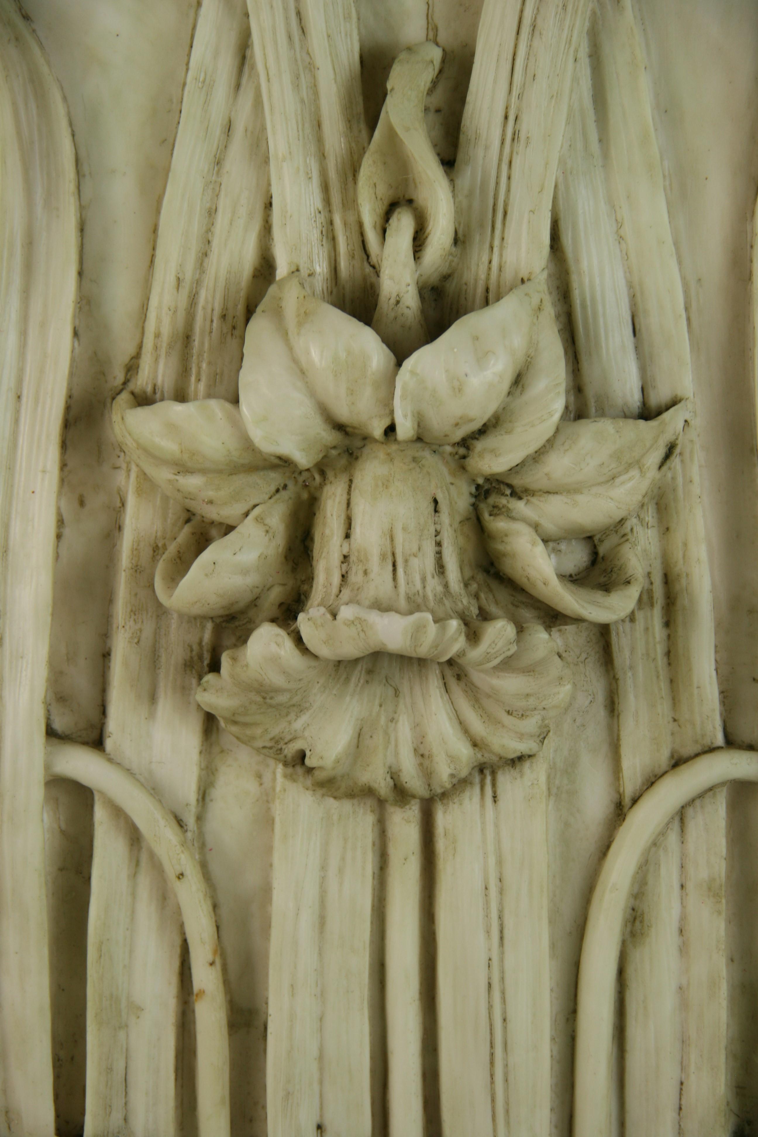 Italian Cast Resin Stone Daffodil Architectural Panel(2 panels Available) 1