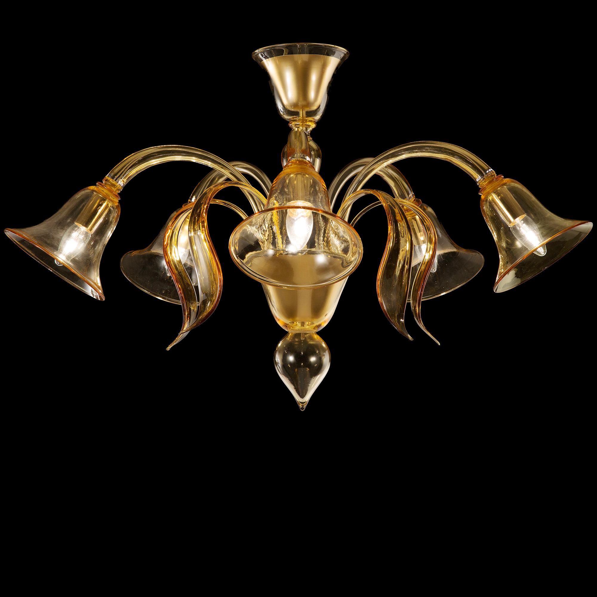 Vetro soffiato Lampada da soffitto italiana a 5 bracci in vetro di Murano ambrato di Multiforme in vendita