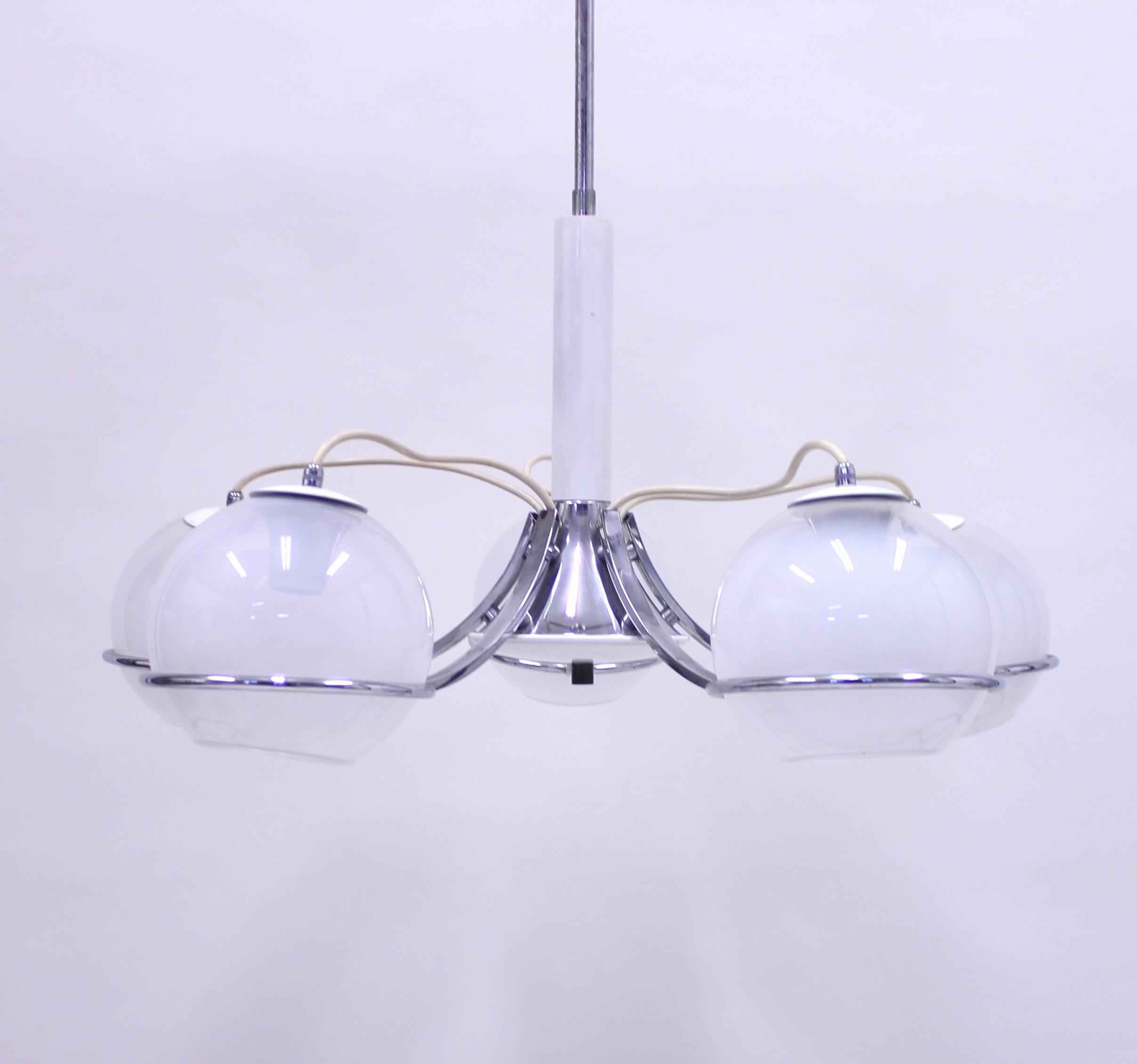 Italian Ceiling Lamp Attributed to Gino Sarfatti, 1960s In Good Condition For Sale In Uppsala, SE