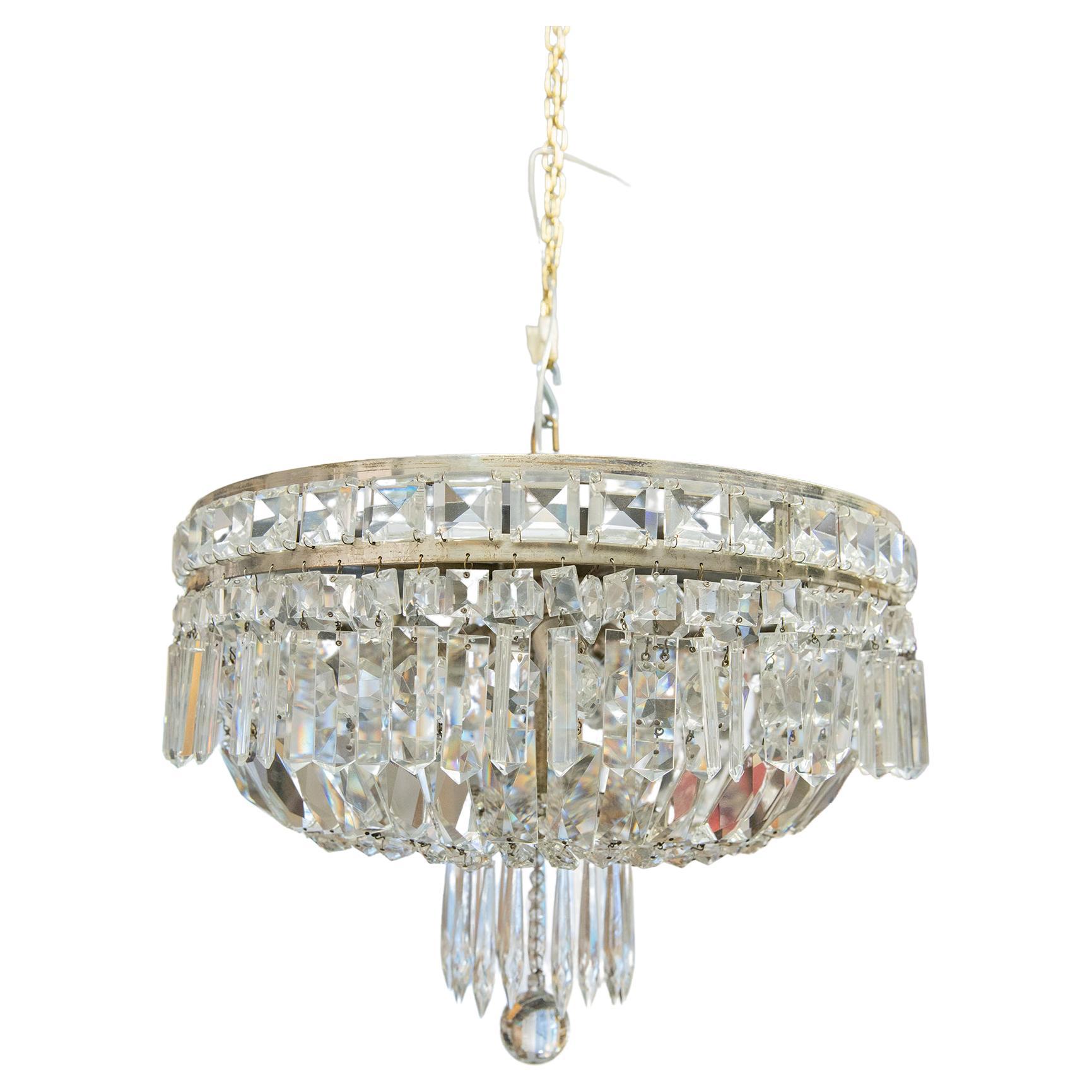 O/8286 - Midcentury ceiling elegant crystal lamp or plafonière -
 from Italy '70 s.
Elegant but not intrusive.
It is NOT necessary to change the power supply, but also use Your lamps with 110 W - 12 V.
  