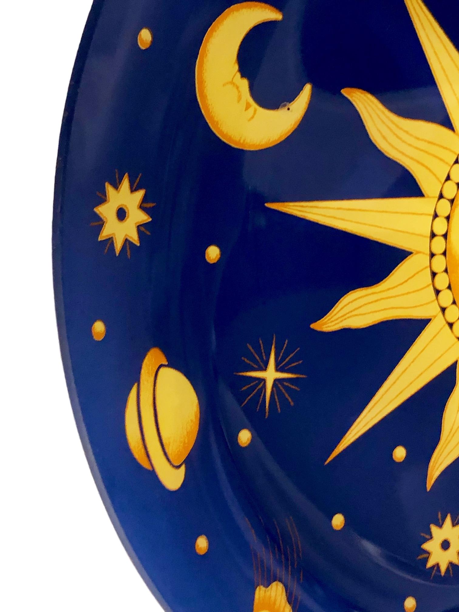 Italian Celestial Glass Plate In Good Condition For Sale In New York, NY