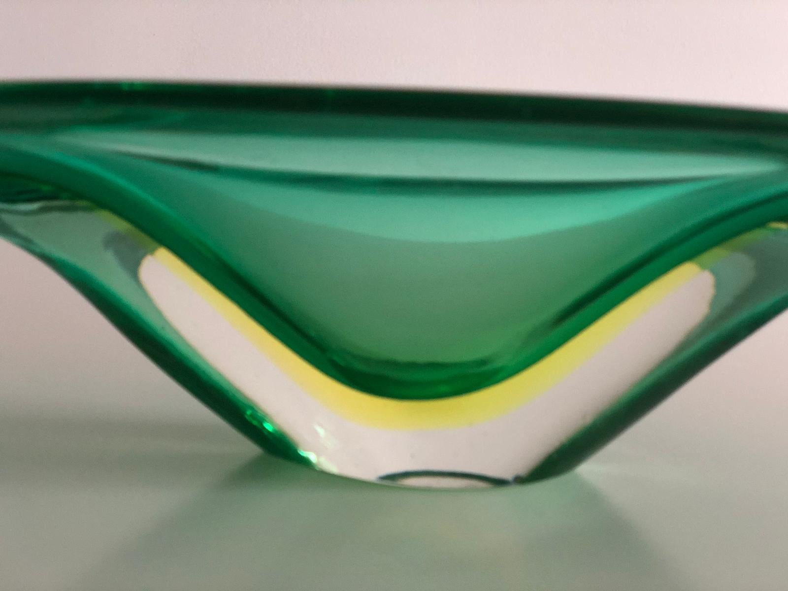 Italian Centerpiece Murano Bowl by Flavio Poli for Seguso Vetri d'Arte, 1950s  3