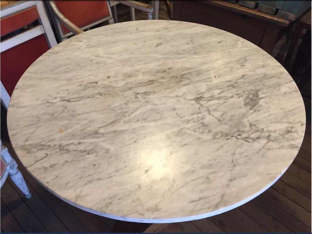 Italian Centre or Dinning Table in Walnut with Carrara Marble from 19th Century 4