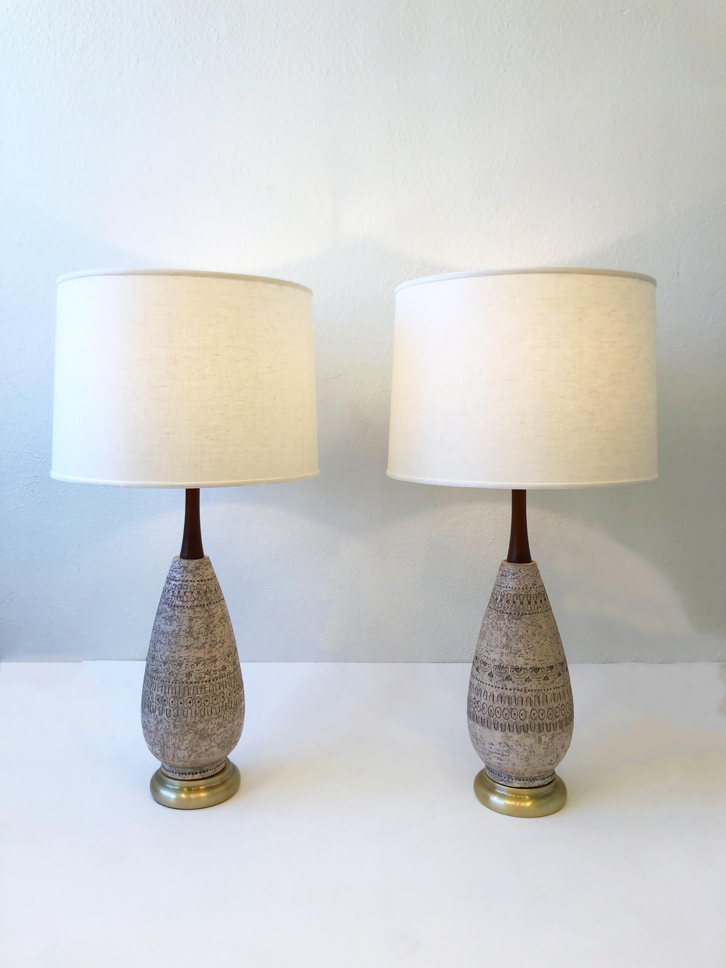 Italian Ceramic and Brass Pair of Table Lamps by Bitossi 1
