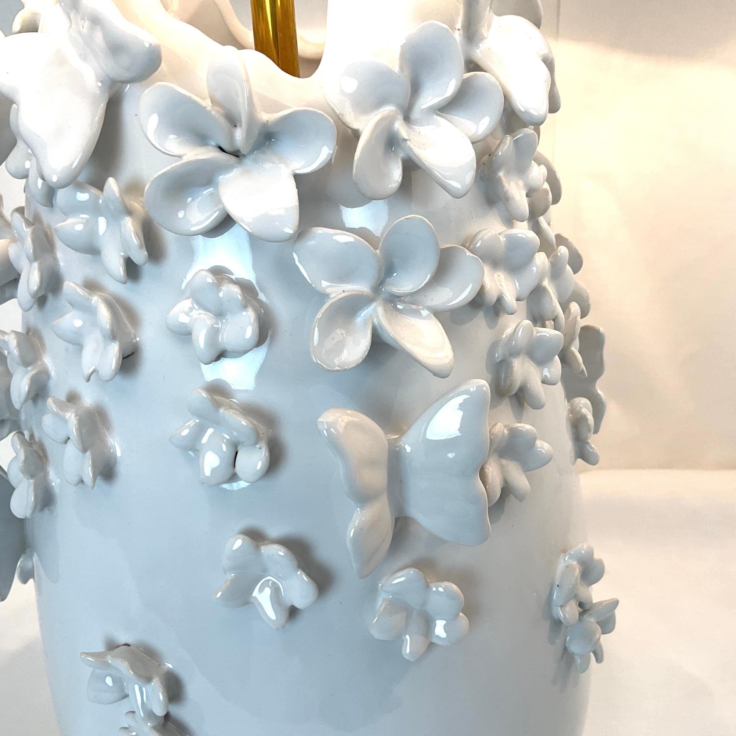 Lampade a farfalla in ceramica italiana in vendita 4