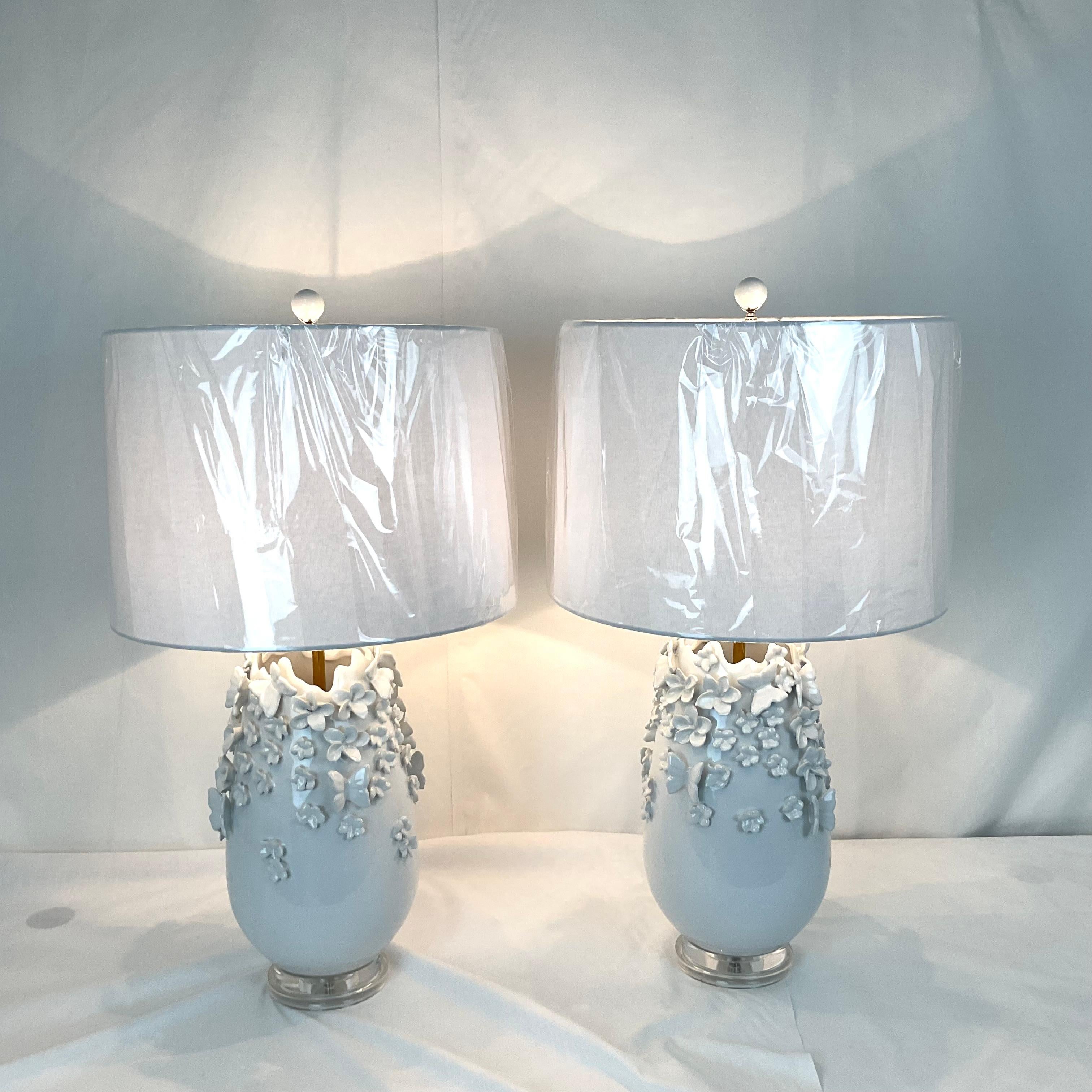 Lampade a farfalla in ceramica italiana in vendita 2