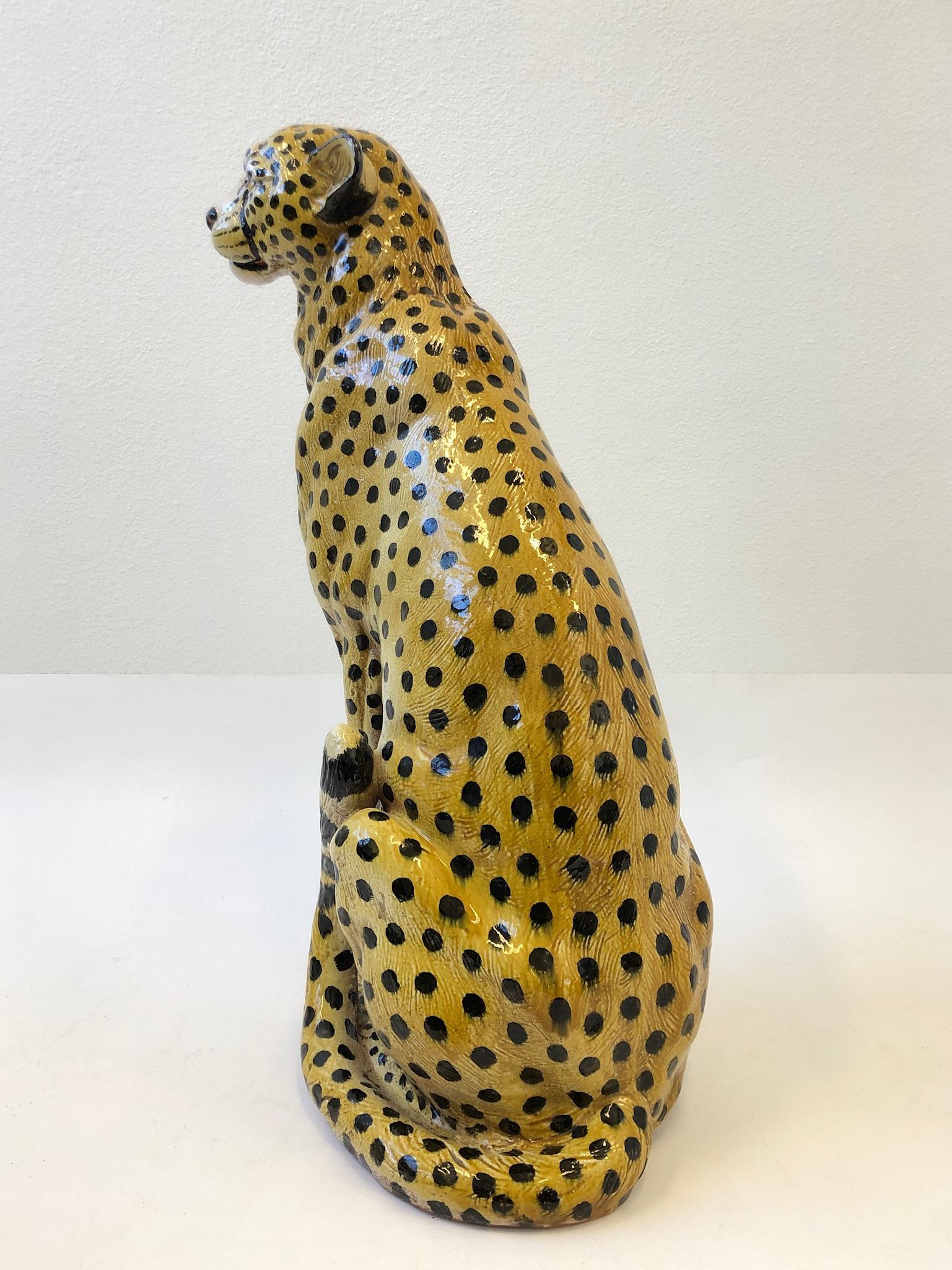 Italienische Gepard-Skulptur aus Keramik im Zustand „Gut“ in Palm Springs, CA