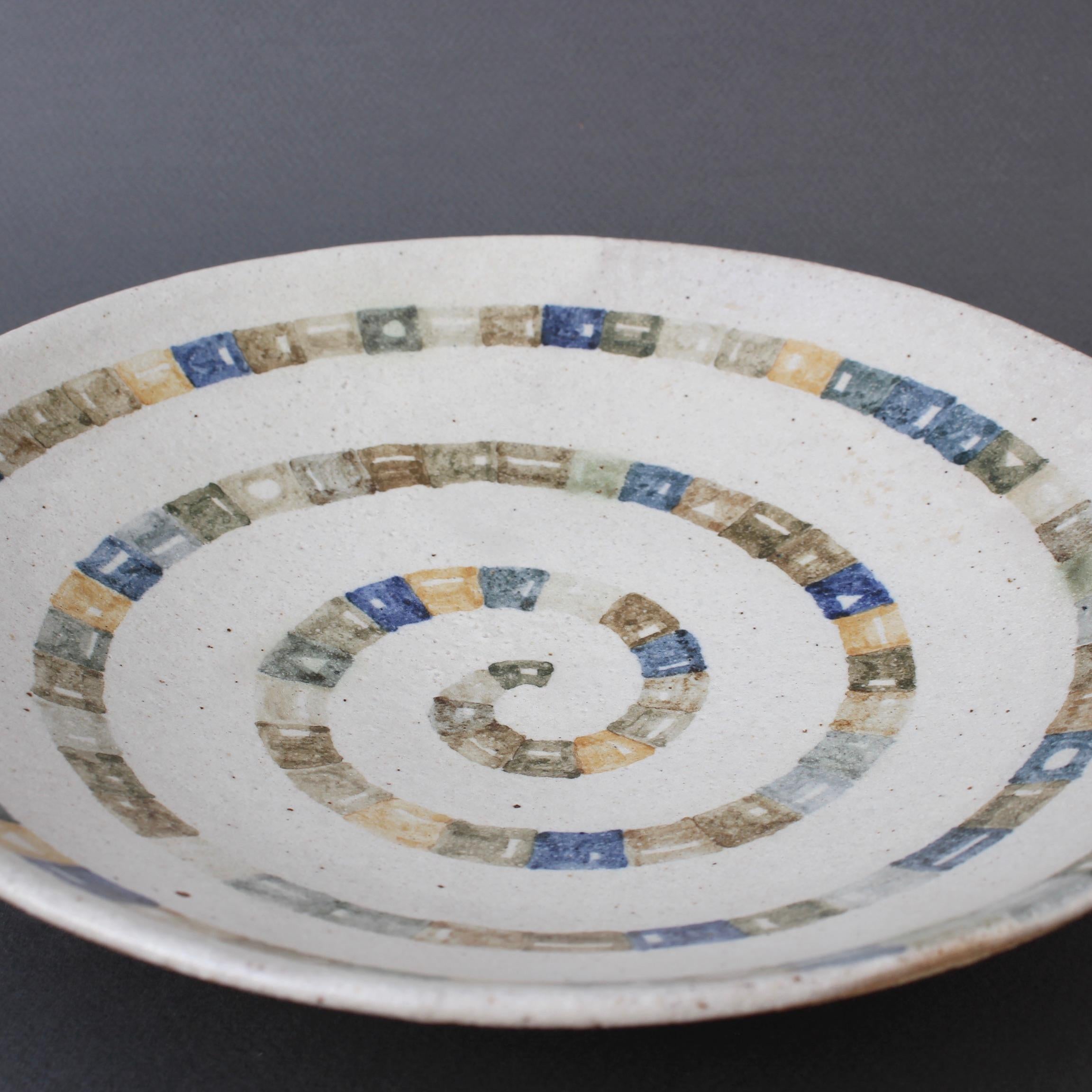 Italian Ceramic Decorative Bowl by Bruno Gambone (circa 1980s) For Sale 15