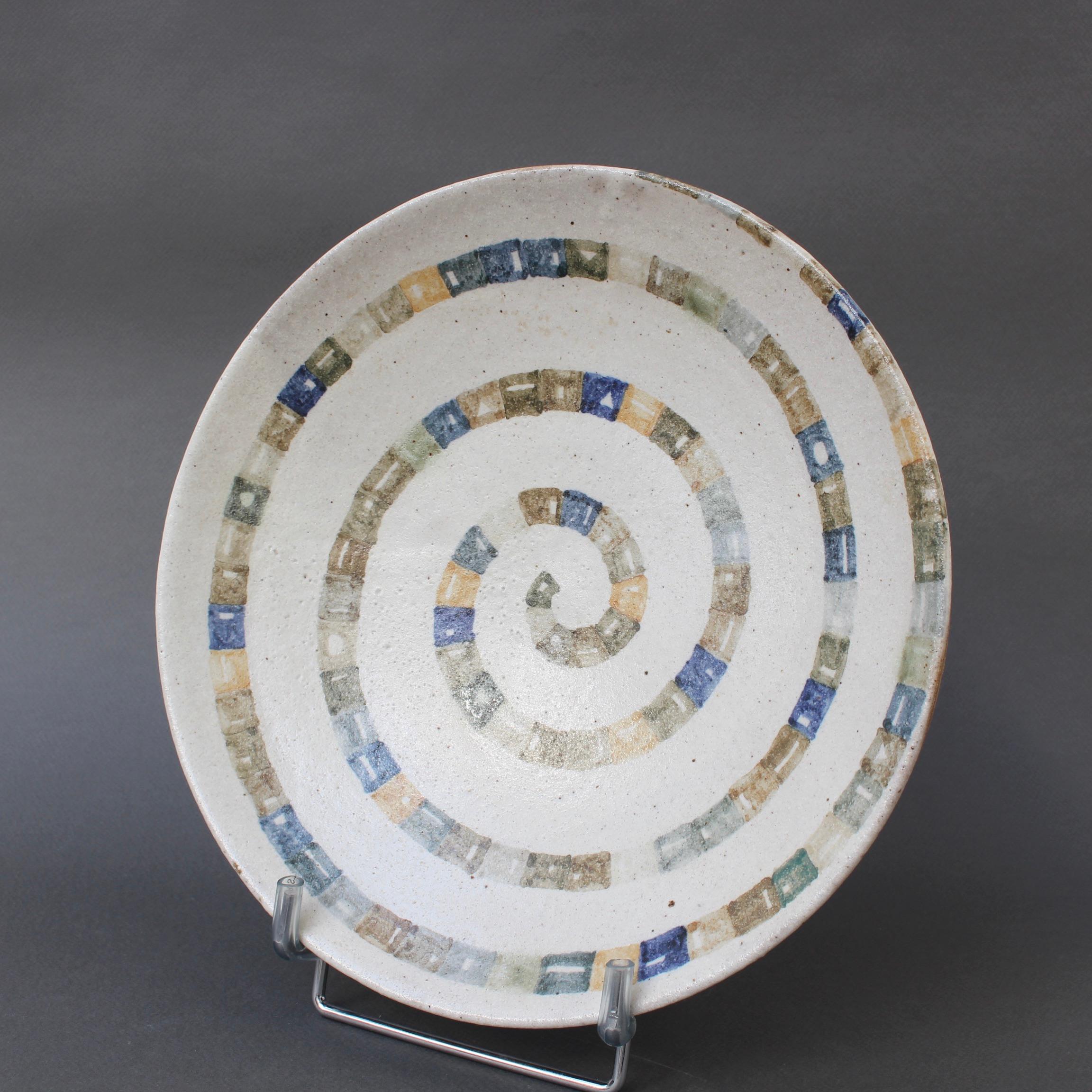 Italian Ceramic Decorative Bowl by Bruno Gambone (circa 1980s) In Good Condition For Sale In London, GB