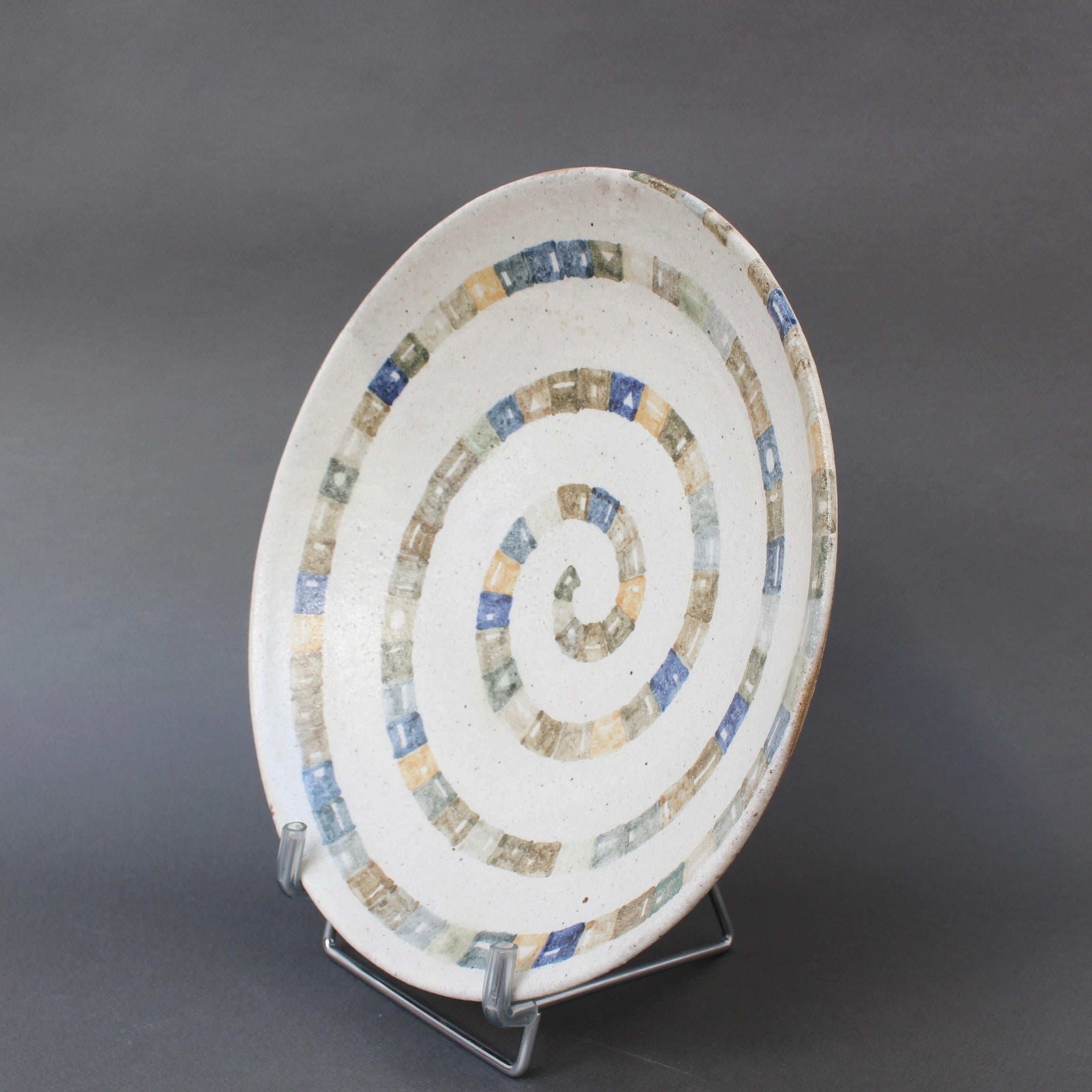 Late 20th Century Italian Ceramic Decorative Bowl by Bruno Gambone (circa 1980s) For Sale