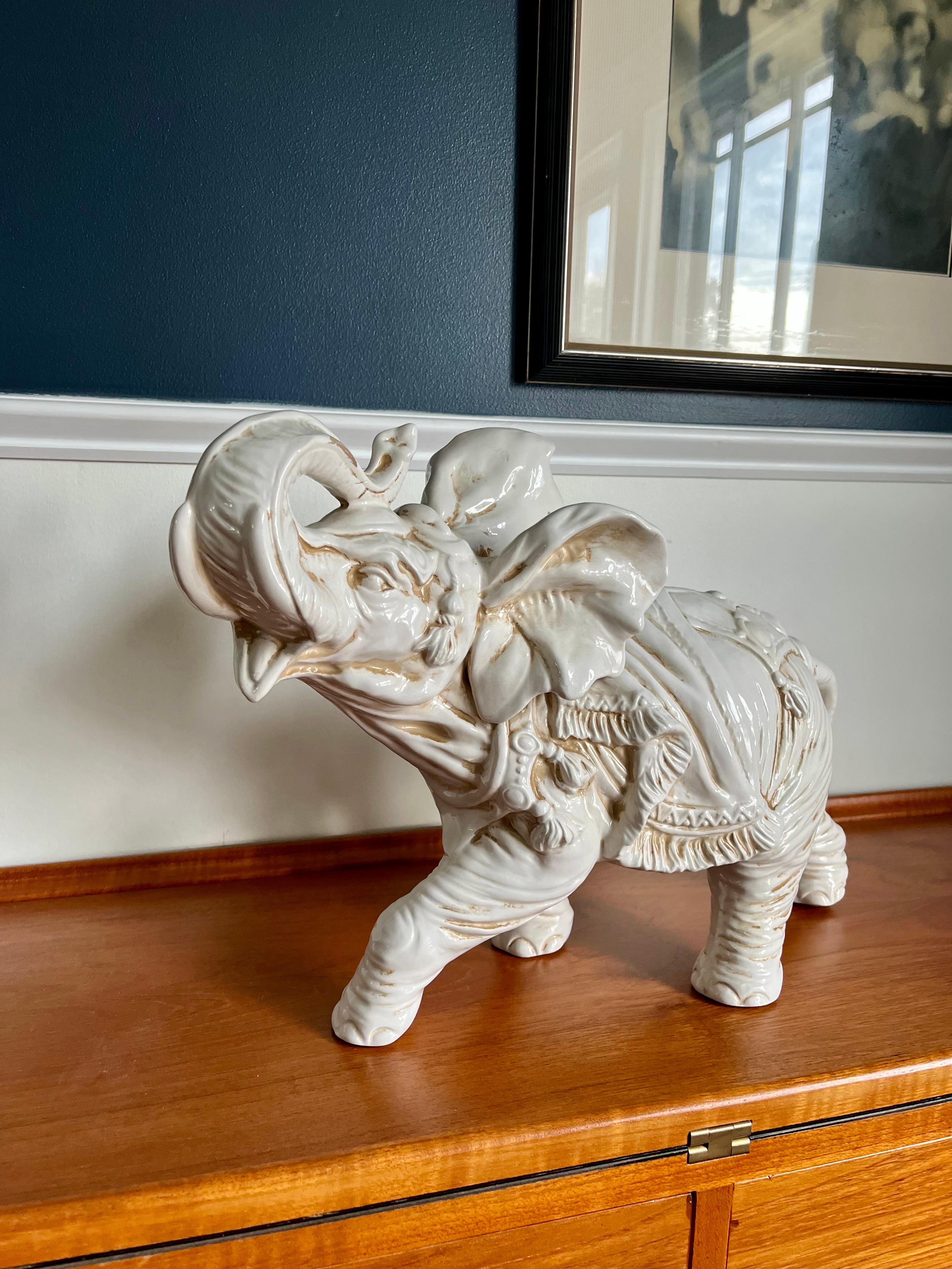 Italian Ceramic Elephant in vendita 2