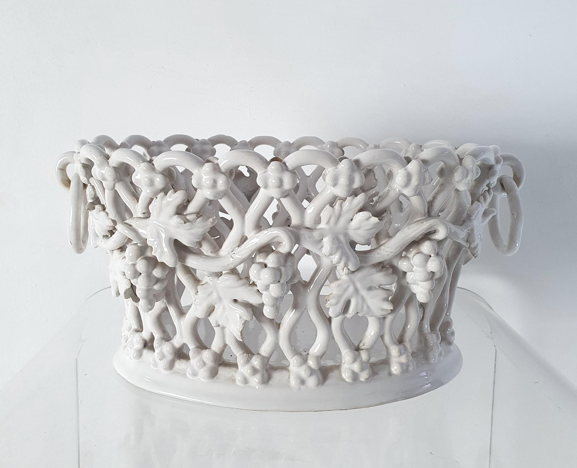 Mid-Century Modern Italian Ceramic Fruit Bowl For Sale